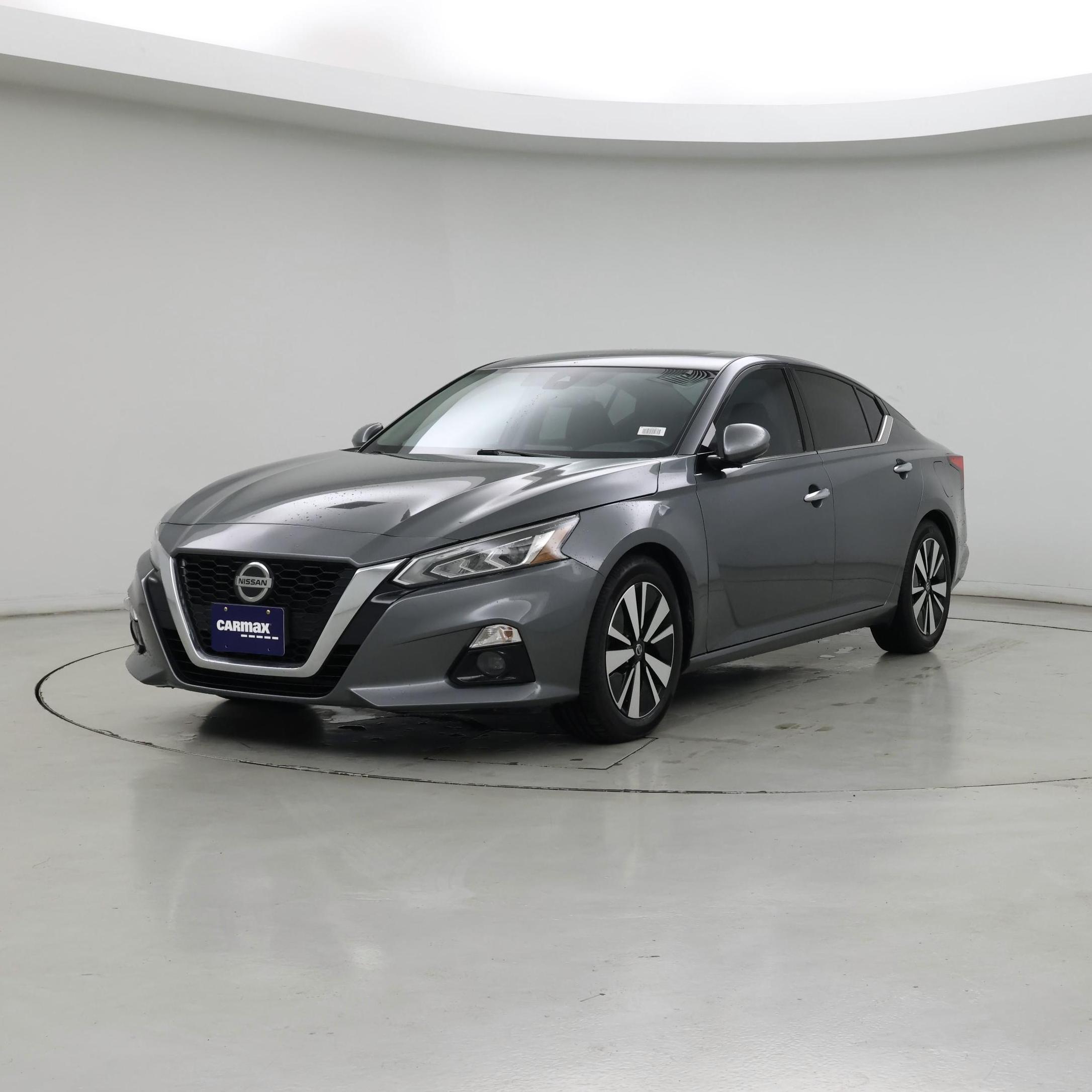Thumbnail: 2019 Nissan Altima - 4