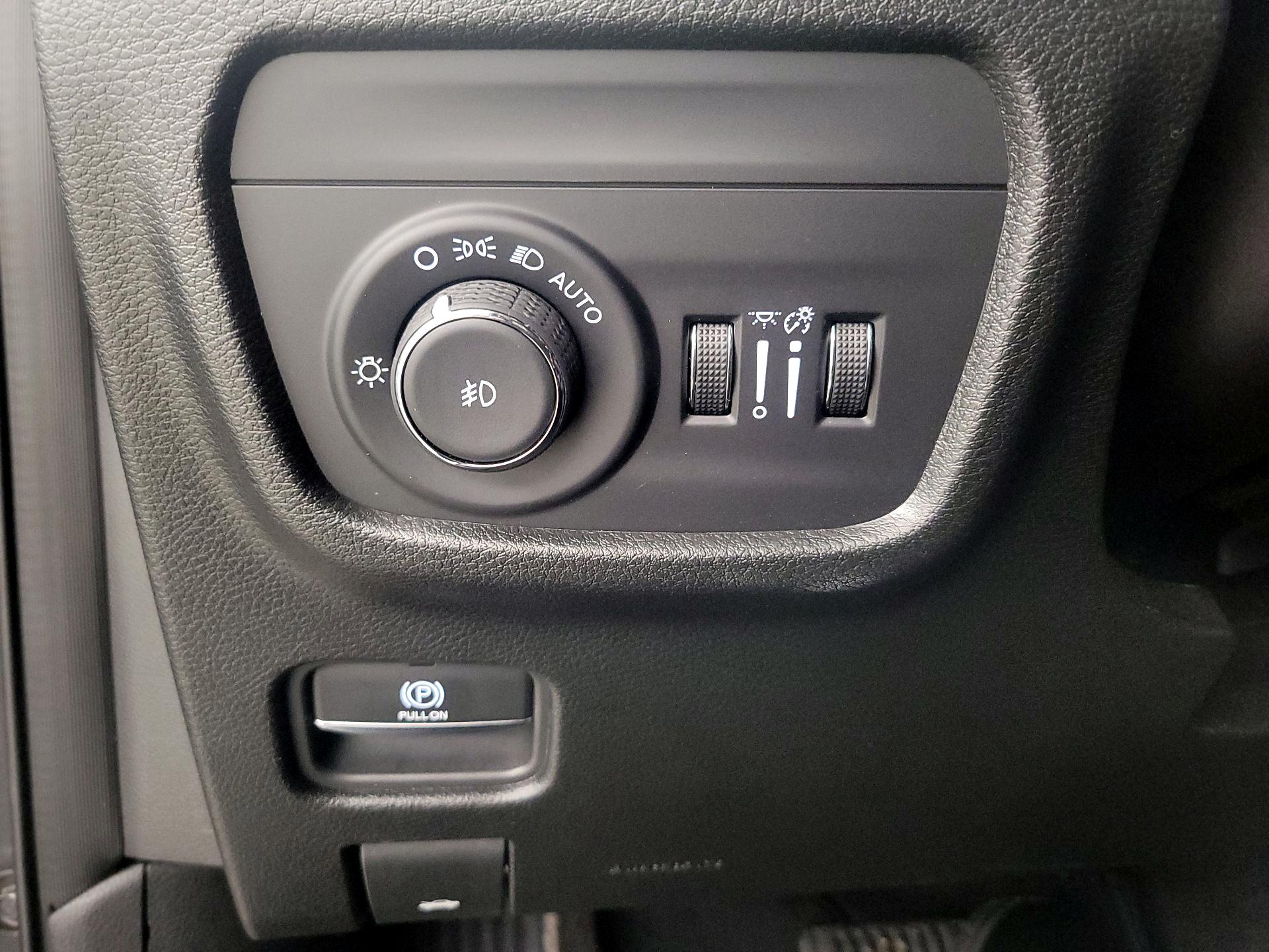 Thumbnail: 2025 Jeep Grand Cherokee - 13