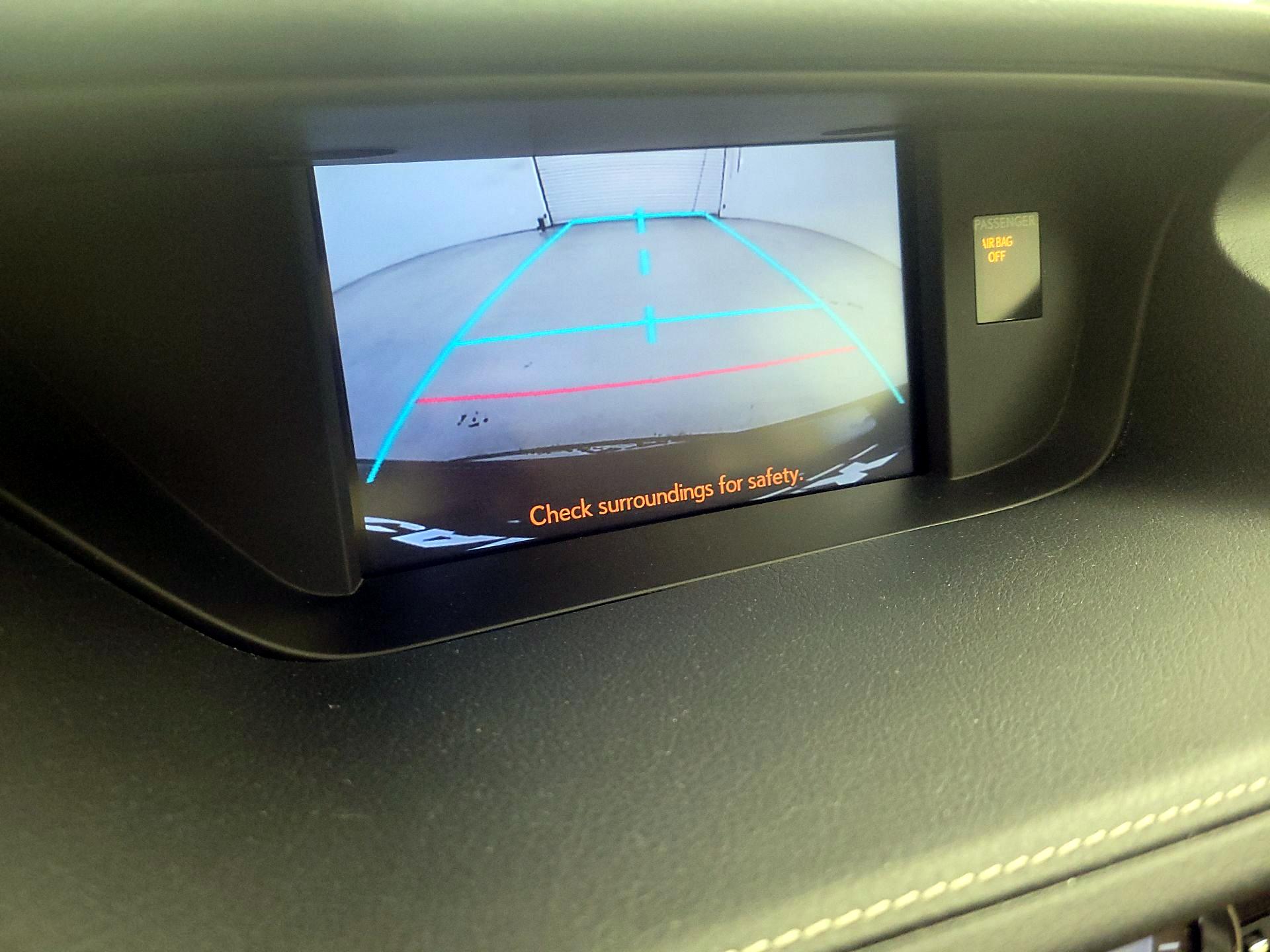 Thumbnail: 2014 Lexus ES - 15