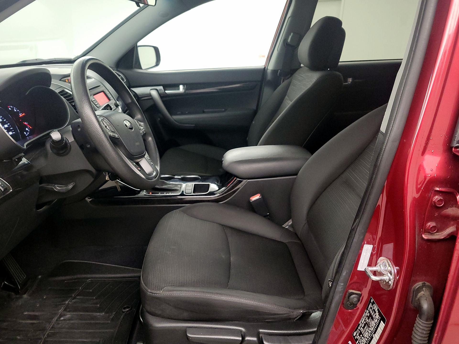 Thumbnail: 2014 Kia Sorento - 11