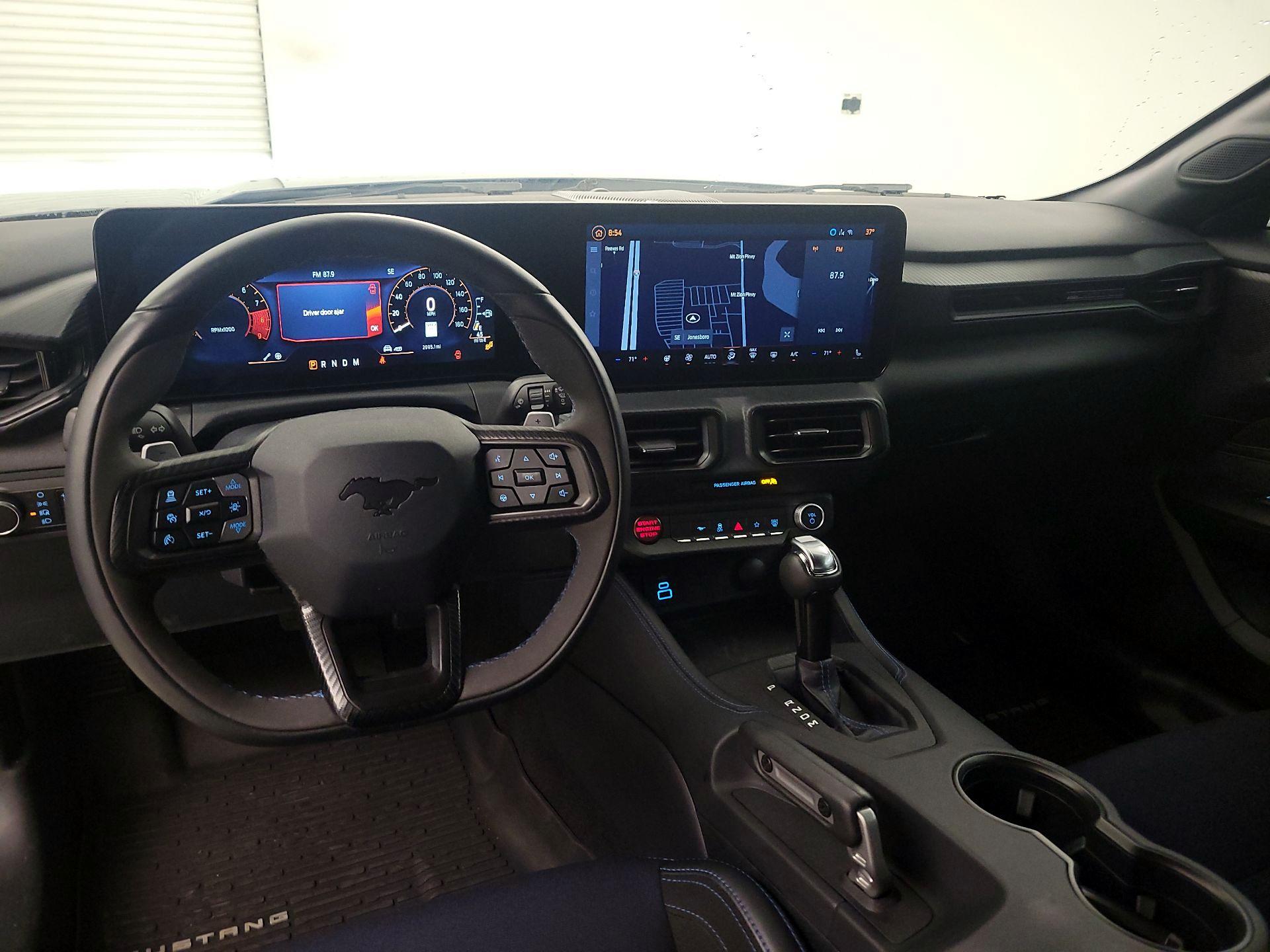 Thumbnail: 2025 Ford Mustang - 9