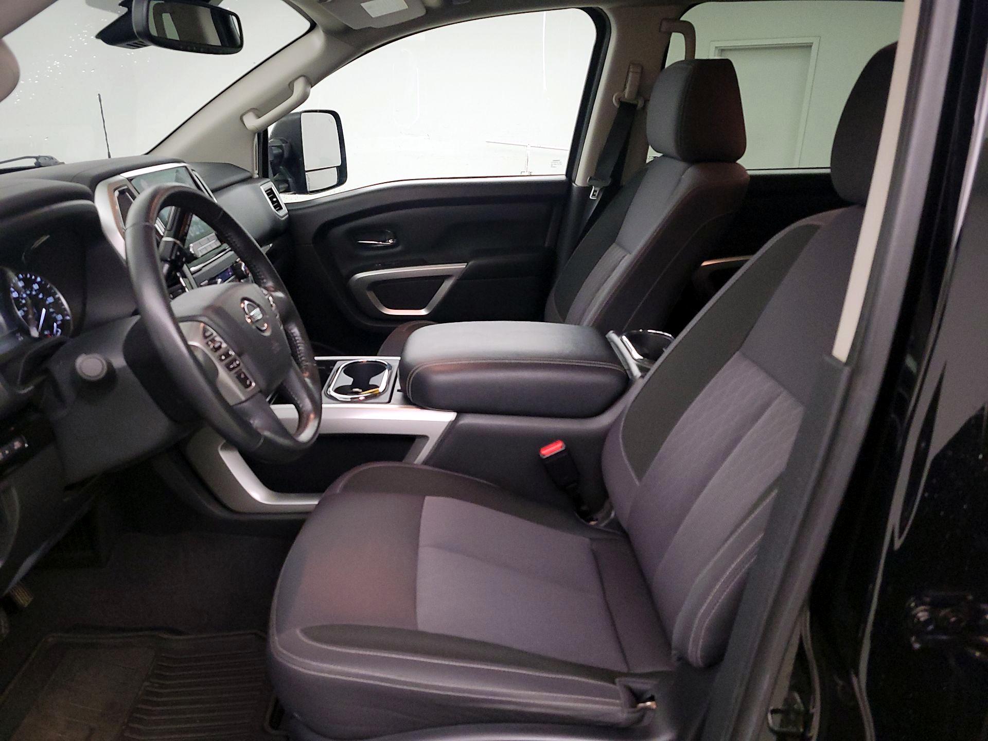 Thumbnail: 2021 Nissan Titan - 11