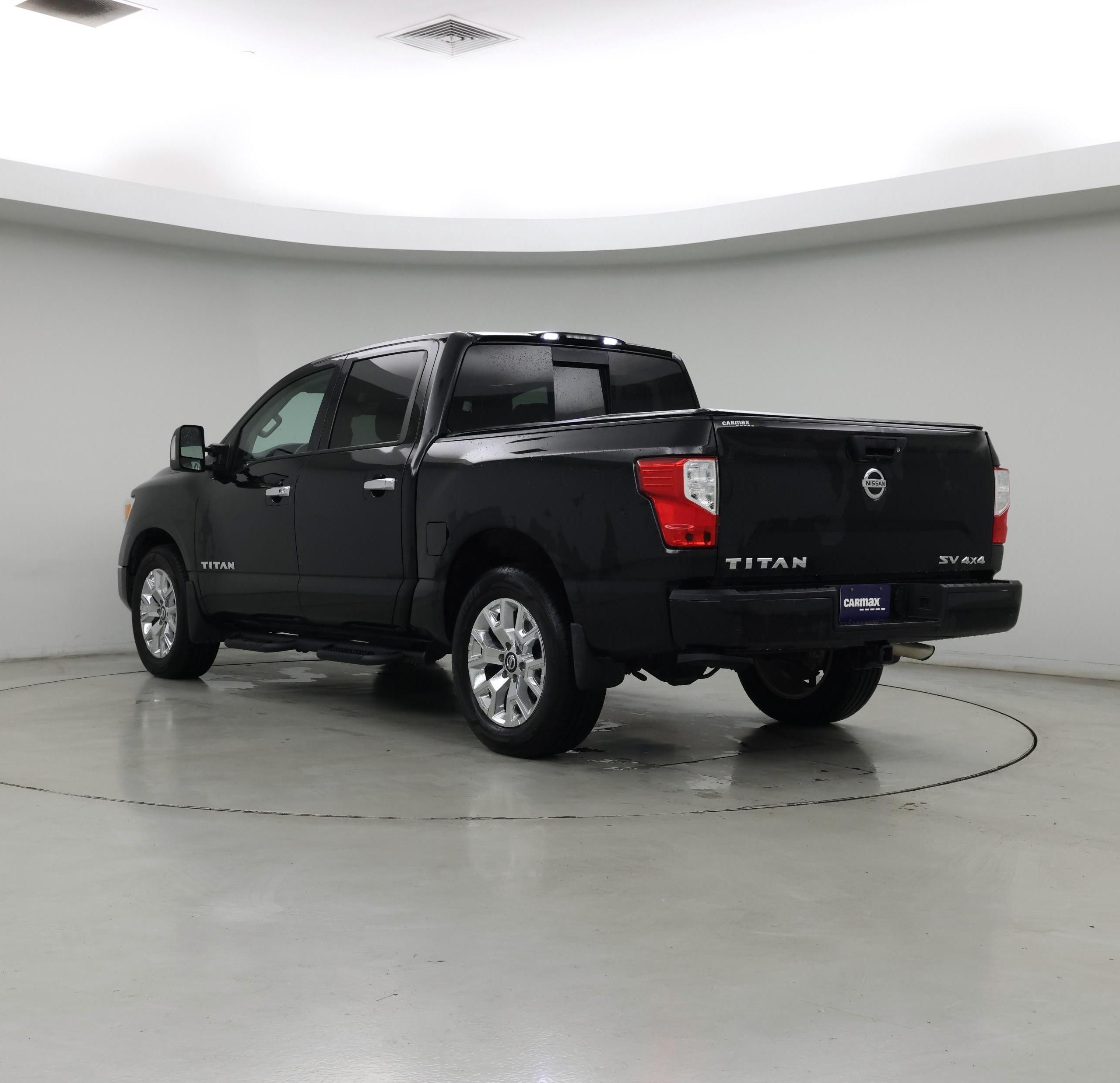Thumbnail: 2021 Nissan Titan - 2