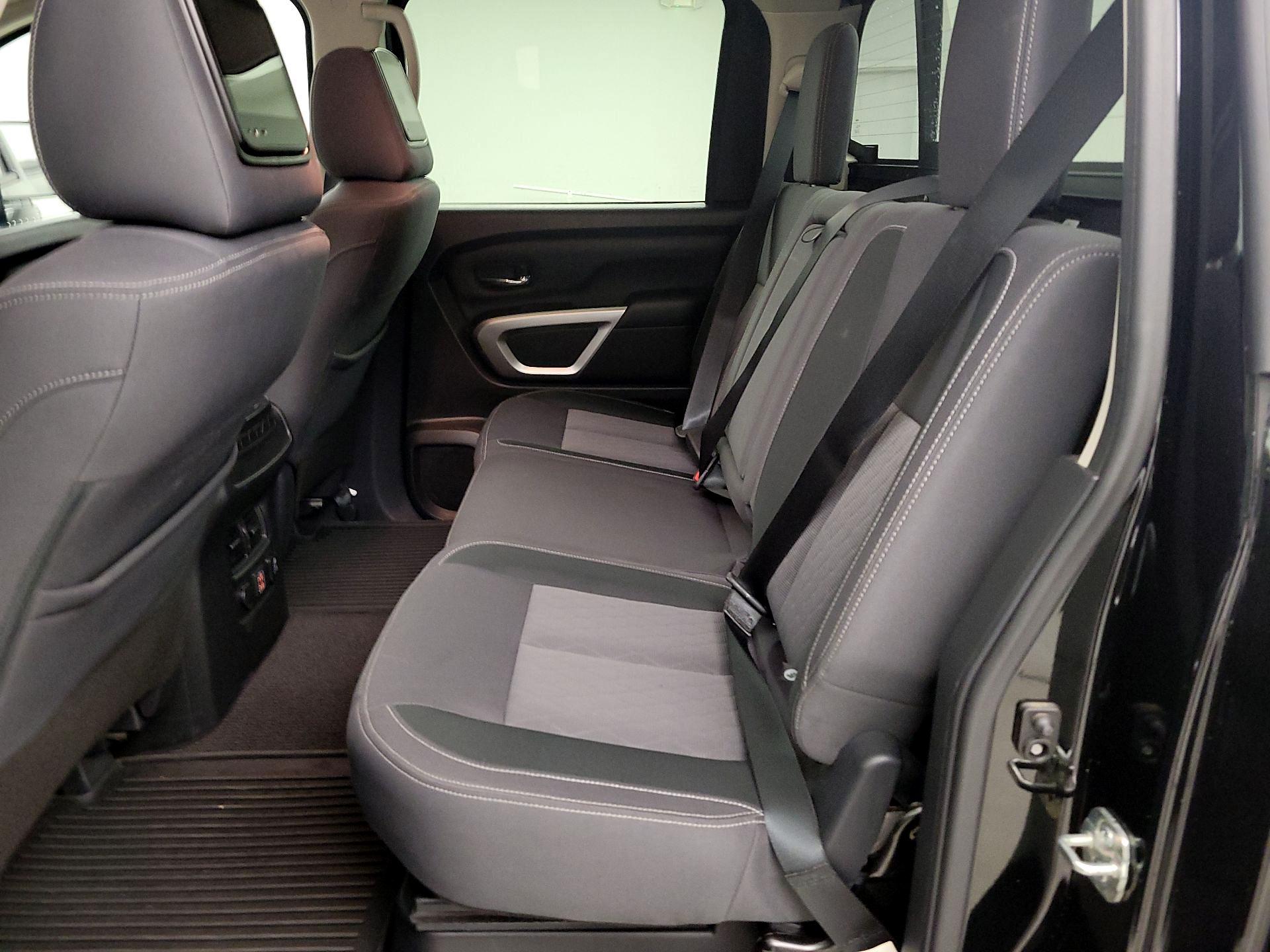 Thumbnail: 2021 Nissan Titan - 19