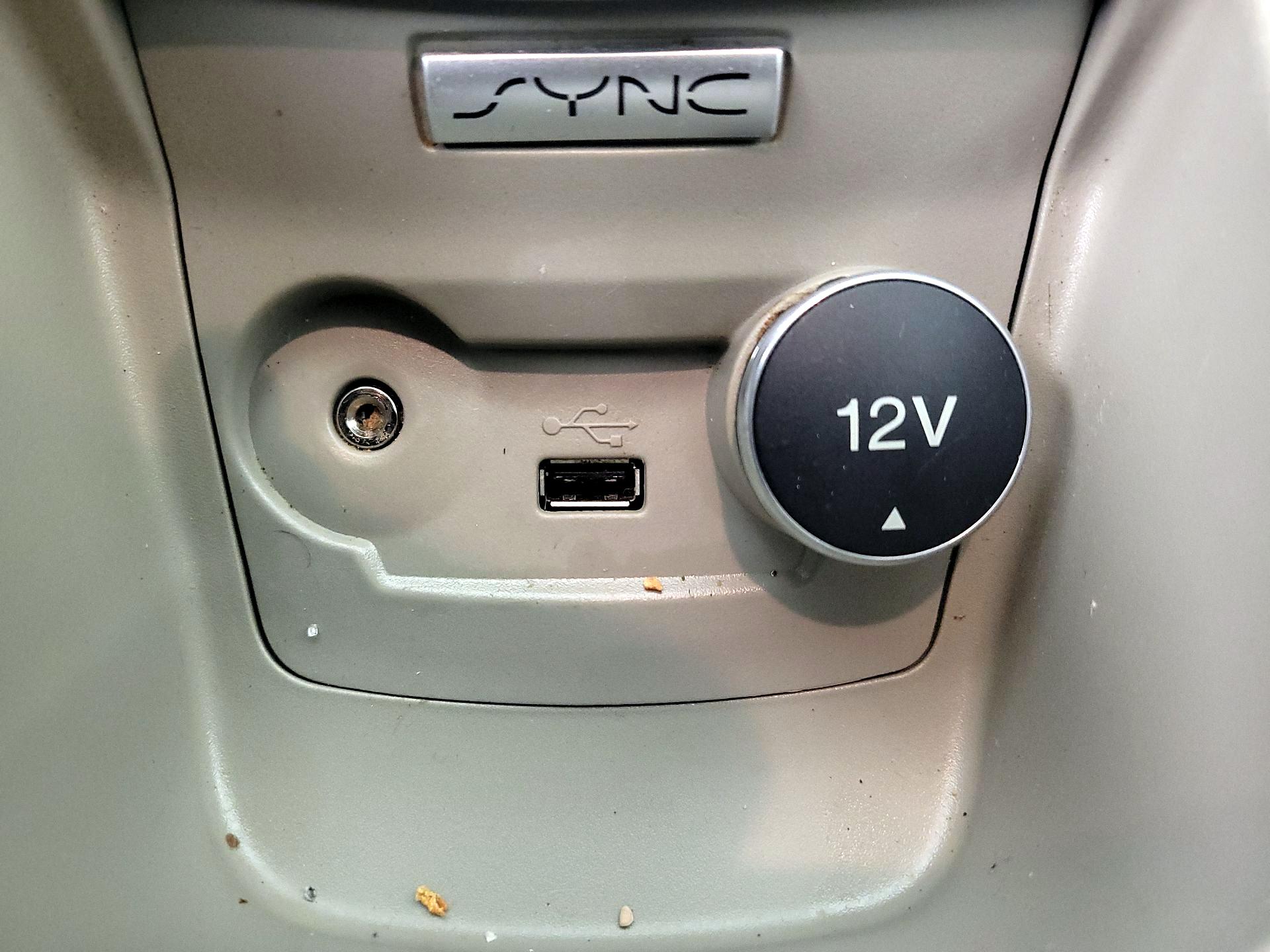 Thumbnail: 2016 Ford Fiesta - 17