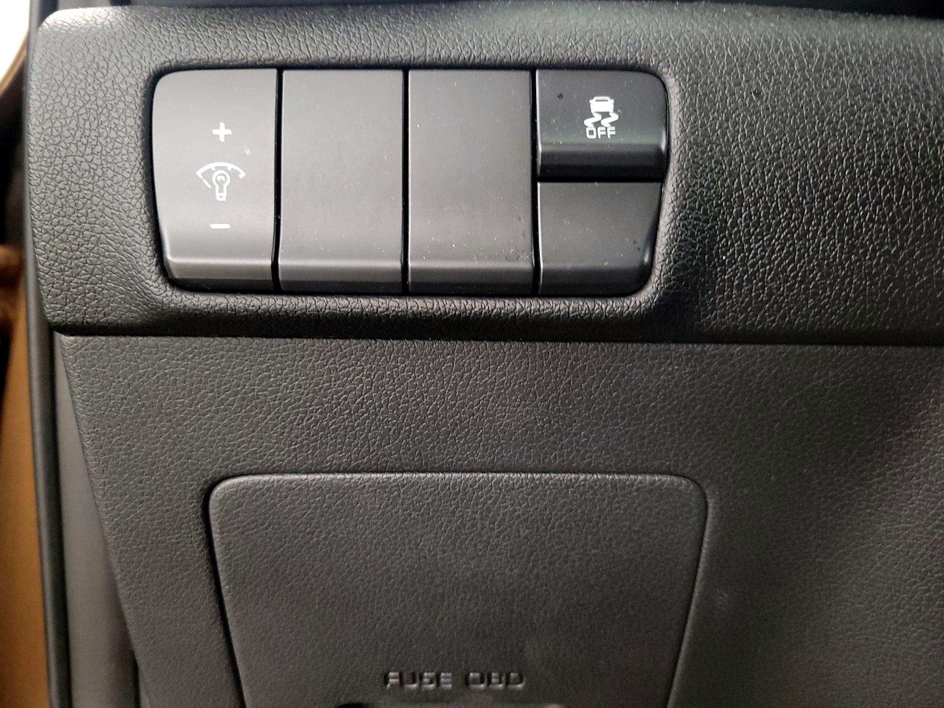 Thumbnail: 2017 Kia Sportage - 13