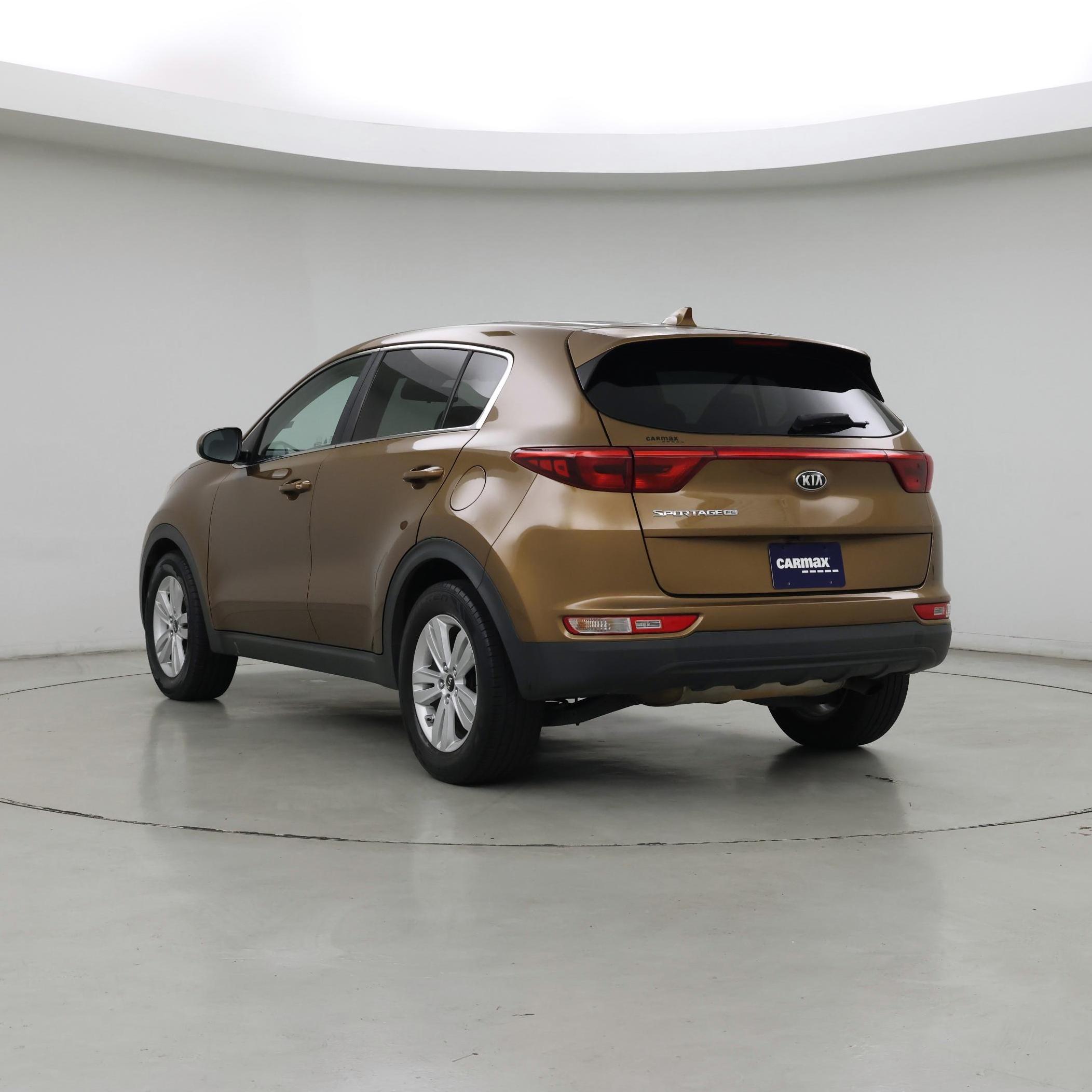 Thumbnail: 2017 Kia Sportage - 2