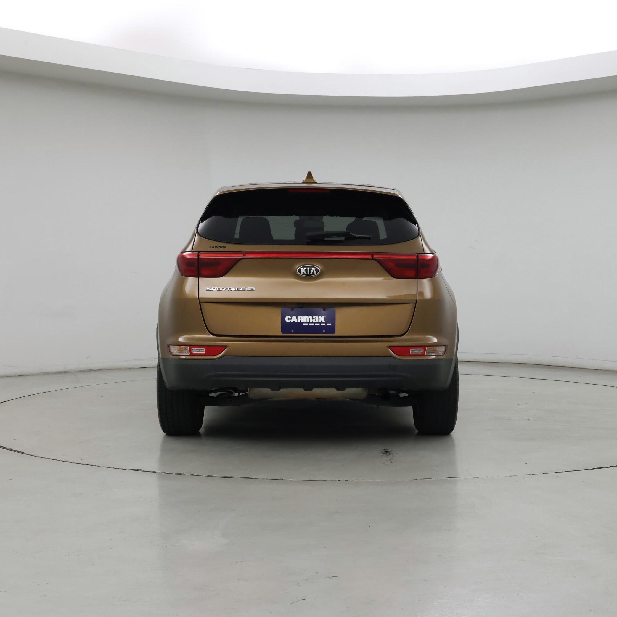 Thumbnail: 2017 Kia Sportage - 6