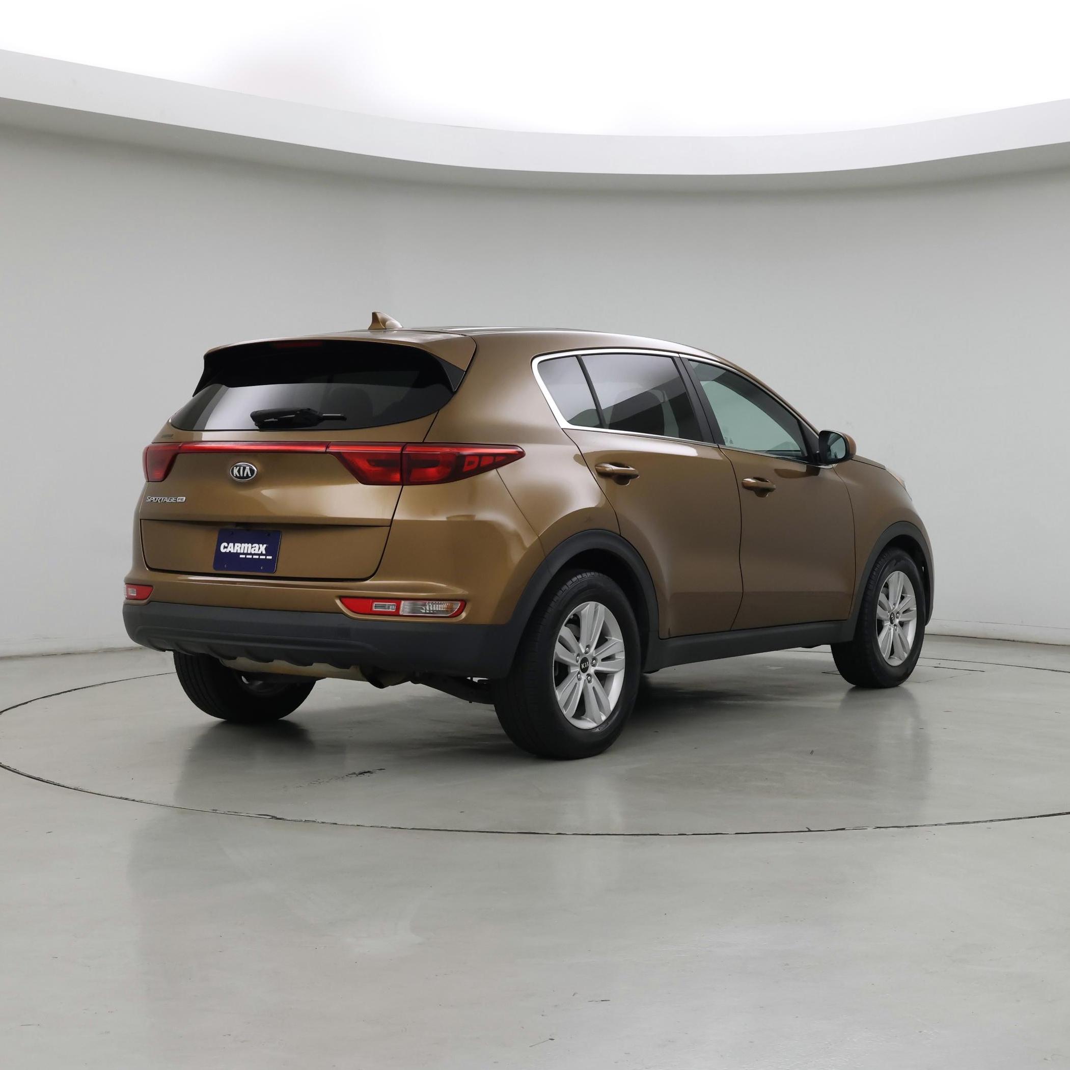 Thumbnail: 2017 Kia Sportage - 8