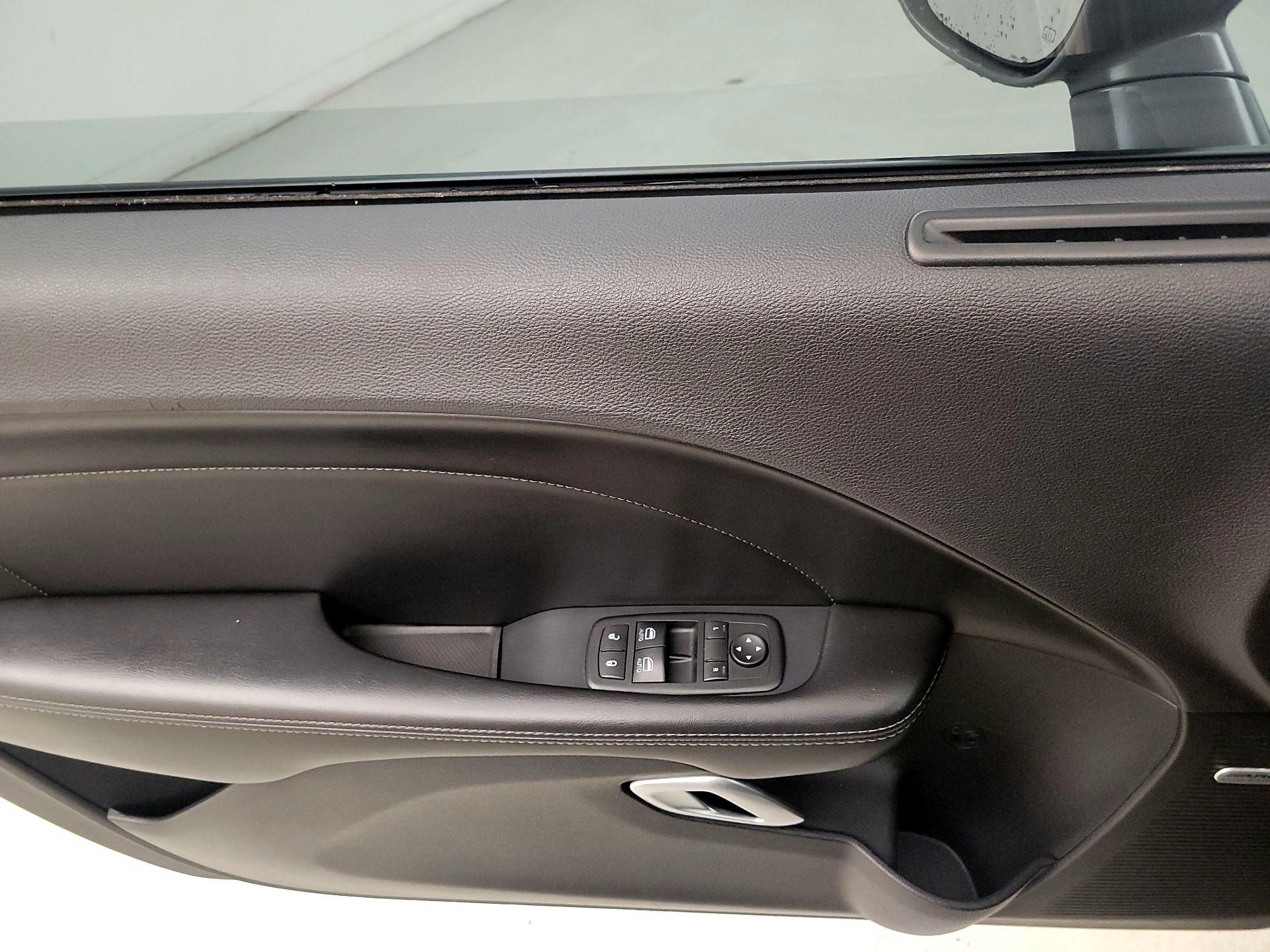 Thumbnail: 2018 Dodge Challenger - 12