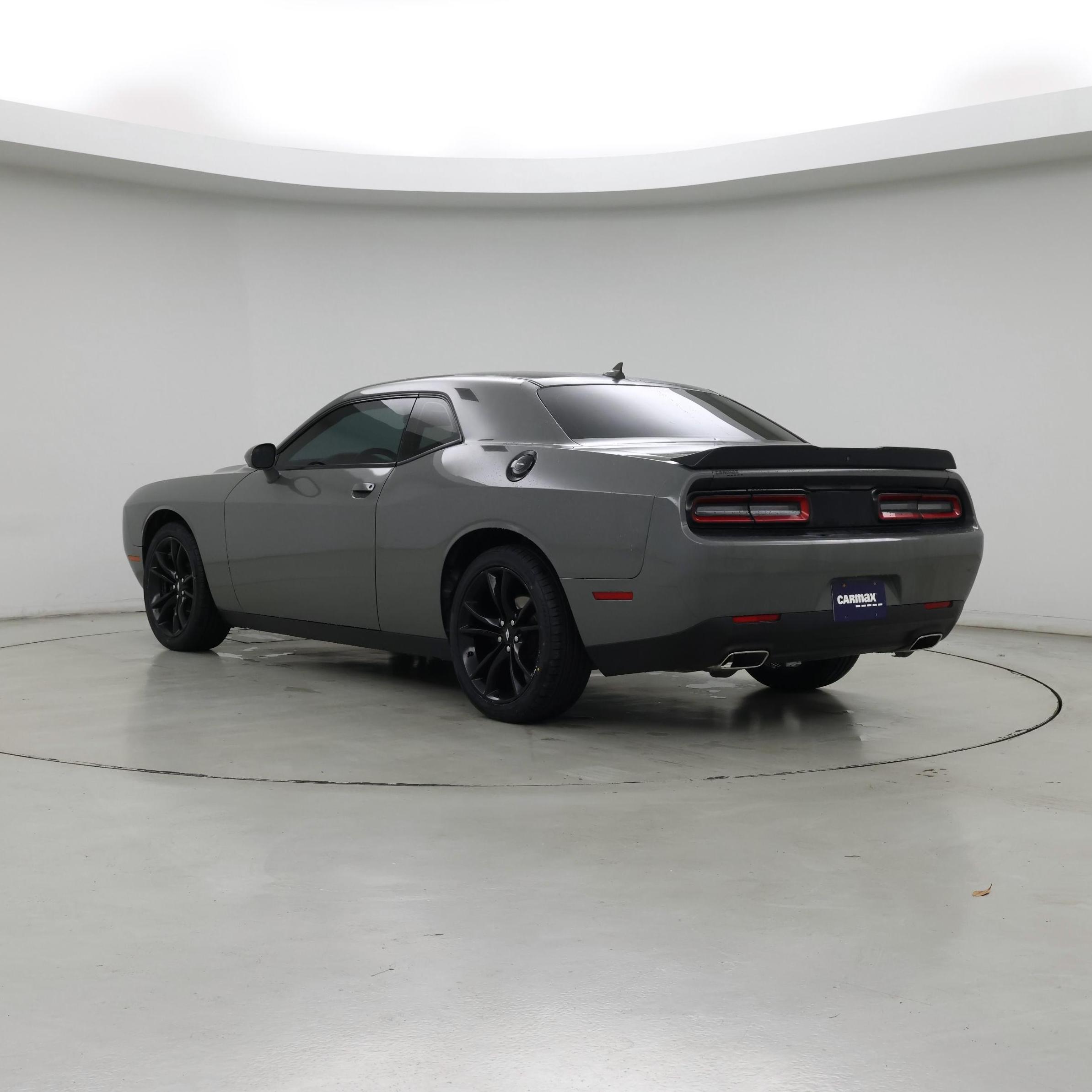 Thumbnail: 2018 Dodge Challenger - 2