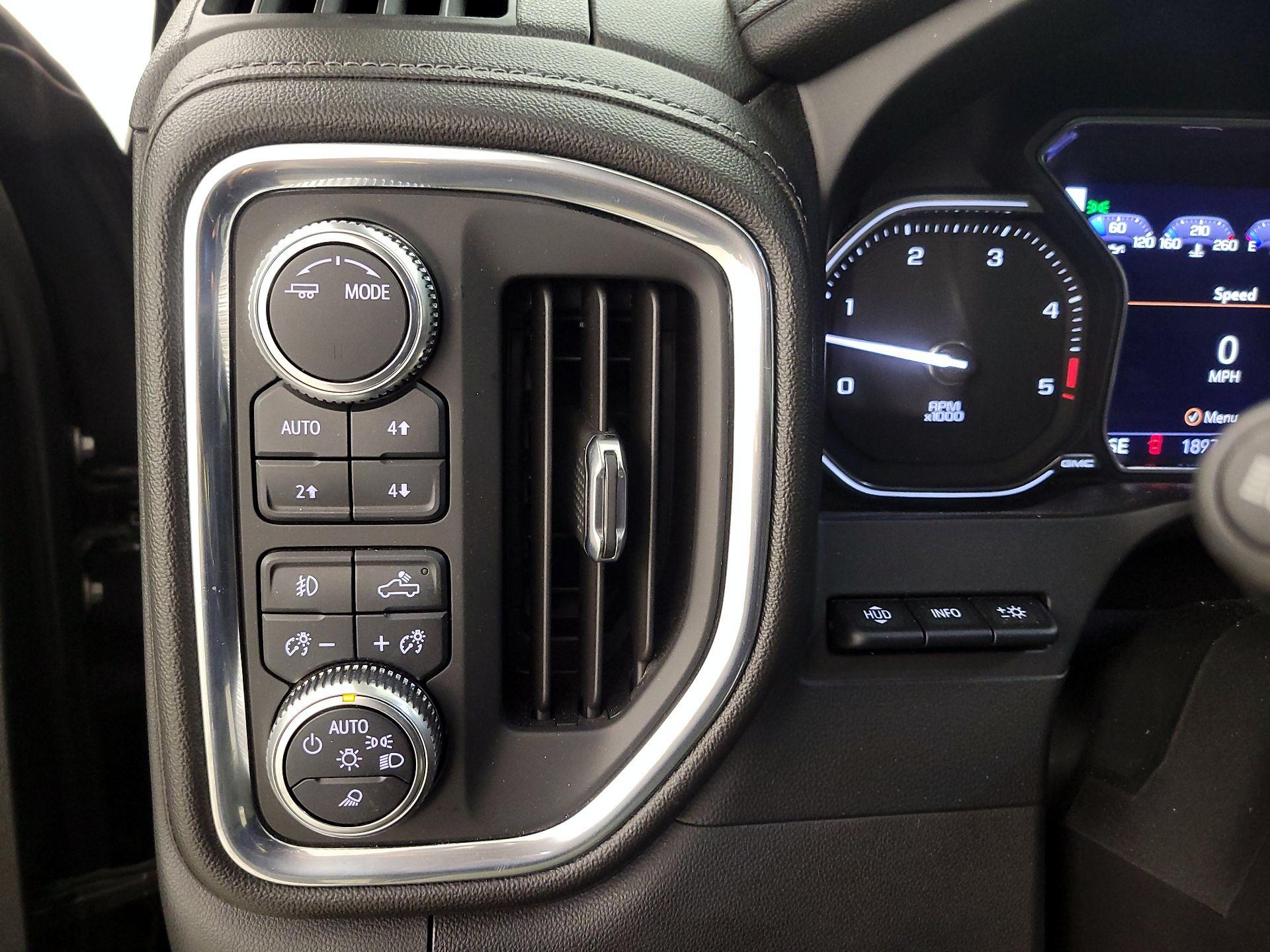 Thumbnail: 2020 GMC Sierra 3500 - 13