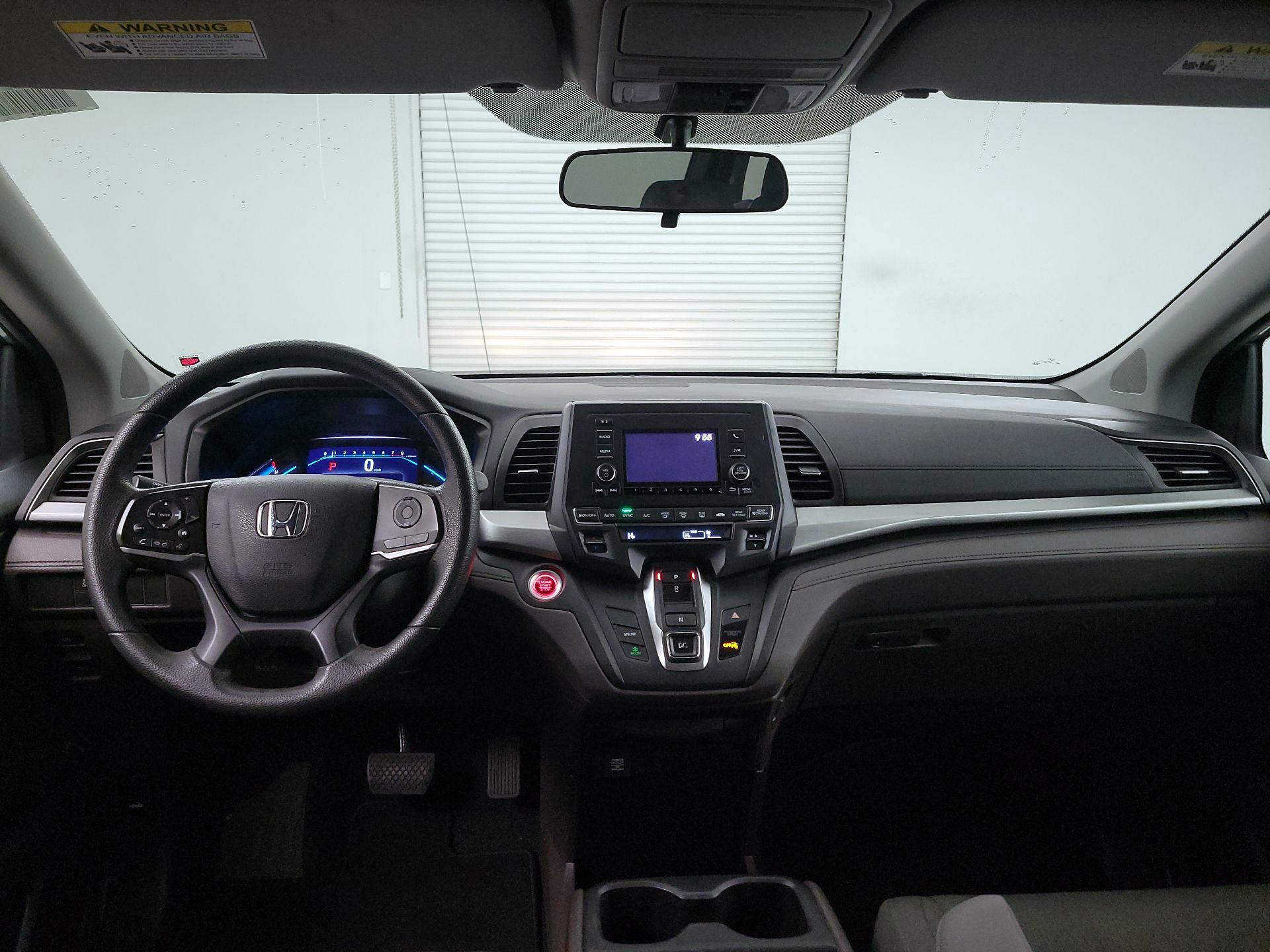 Thumbnail: 2019 Honda Odyssey - 9