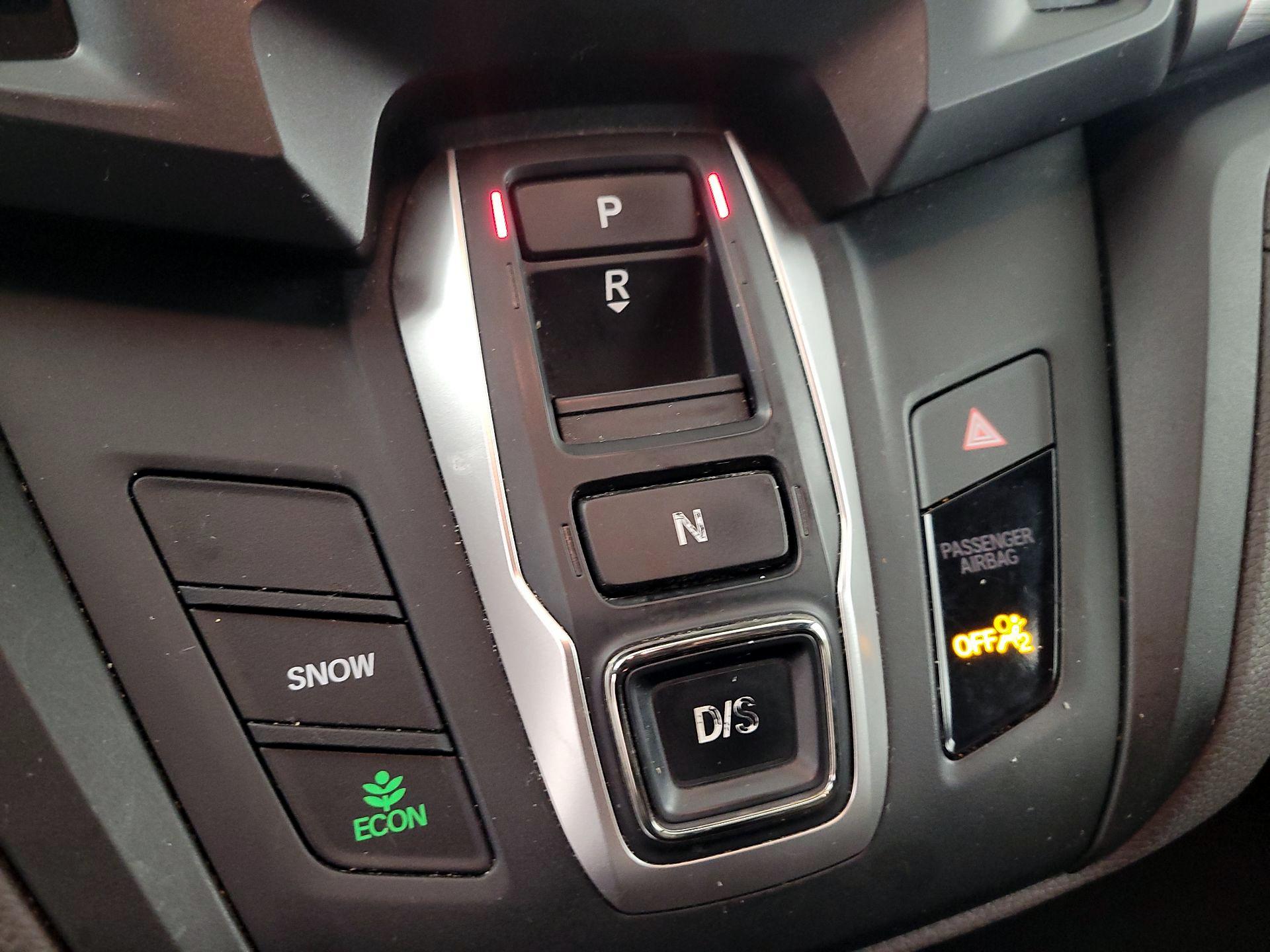 Thumbnail: 2019 Honda Odyssey - 17