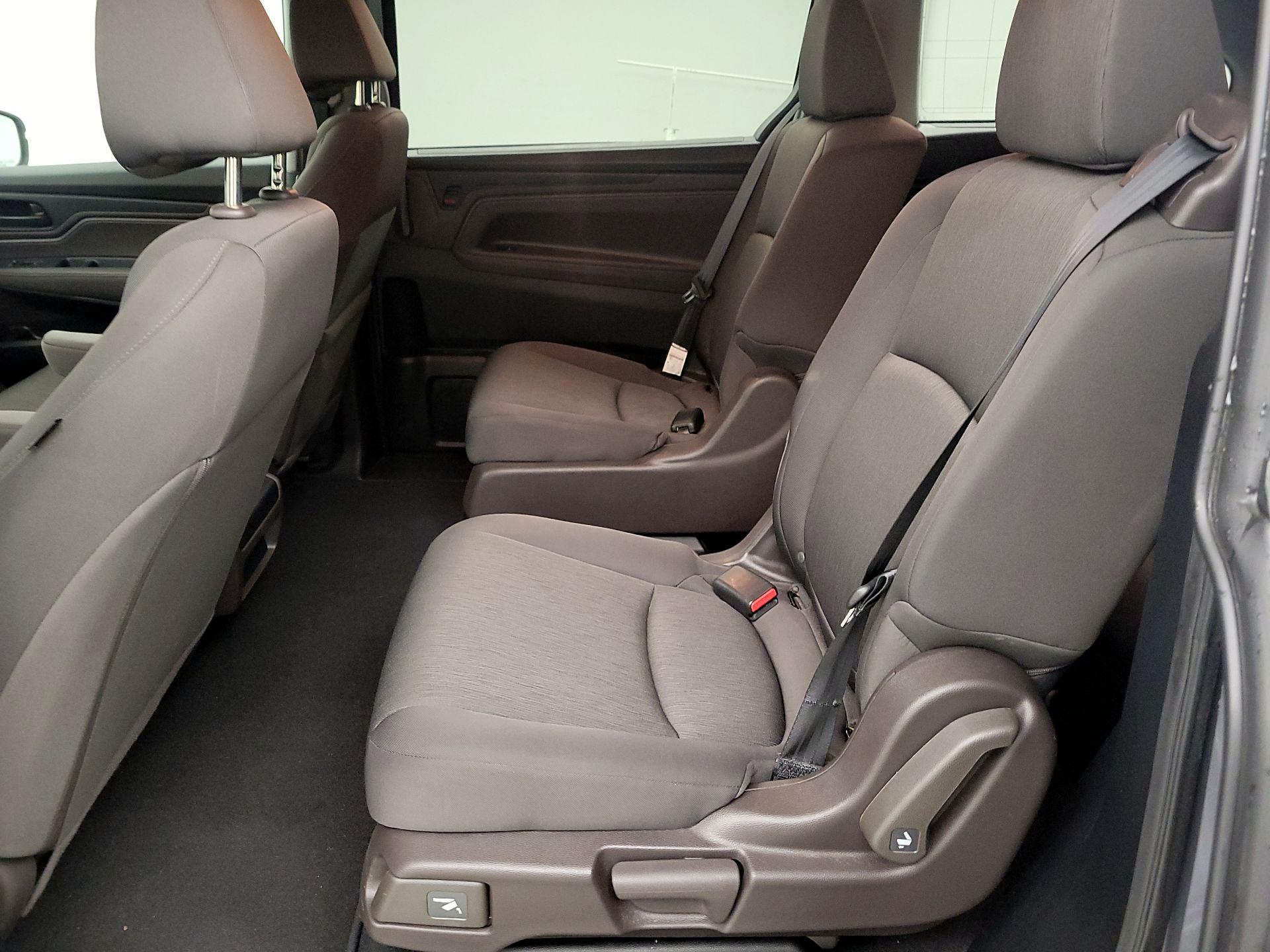 Thumbnail: 2019 Honda Odyssey - 19