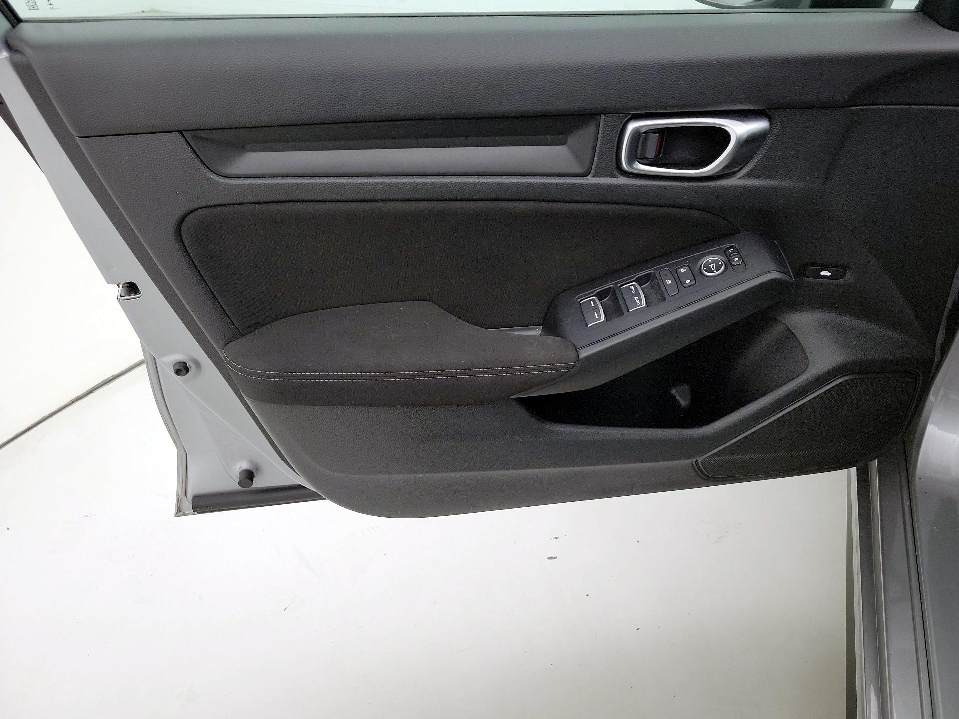 Thumbnail: 2024 Honda Civic - 12