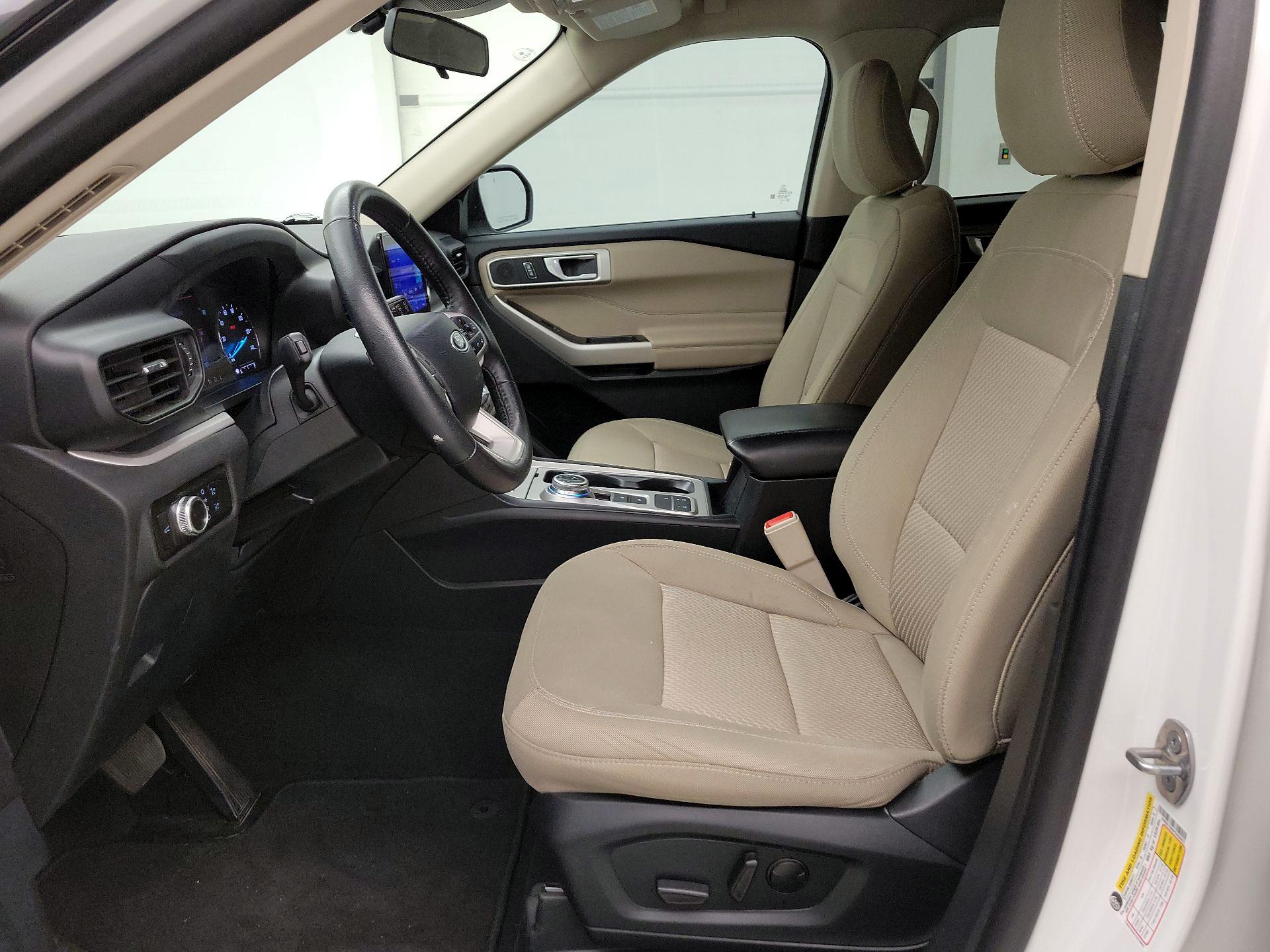 Thumbnail: 2023 Ford Explorer - 11