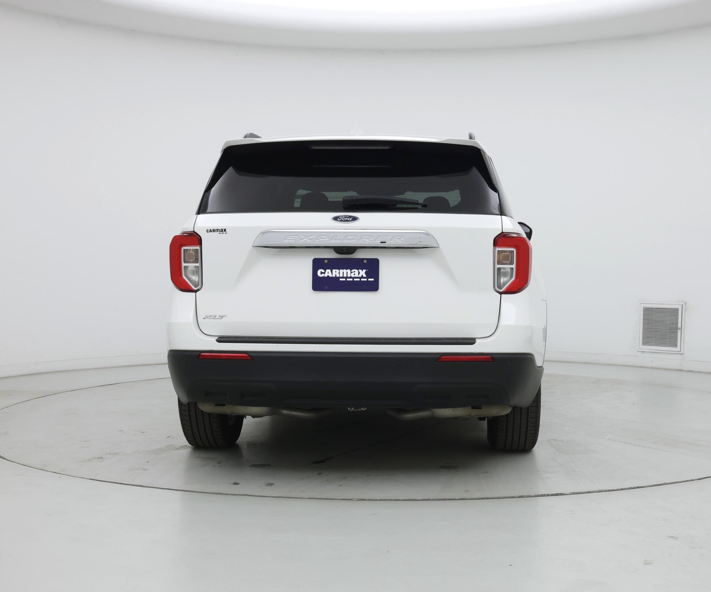 Thumbnail: 2023 Ford Explorer - 6