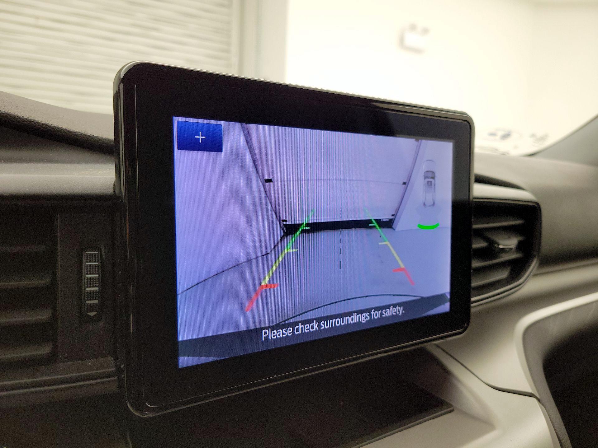 Thumbnail: 2022 Ford Explorer - 14