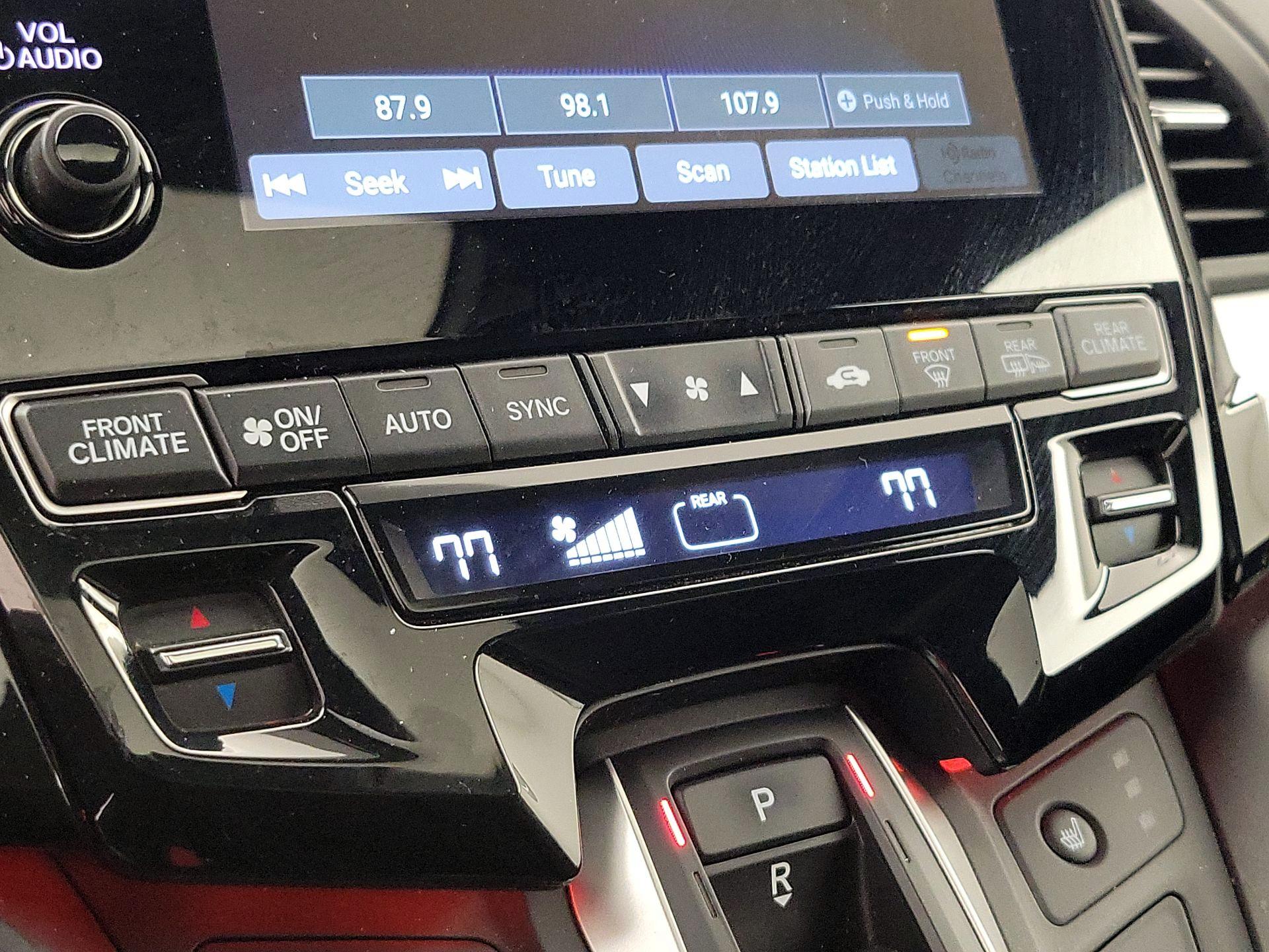 Thumbnail: 2024 Honda Odyssey - 16