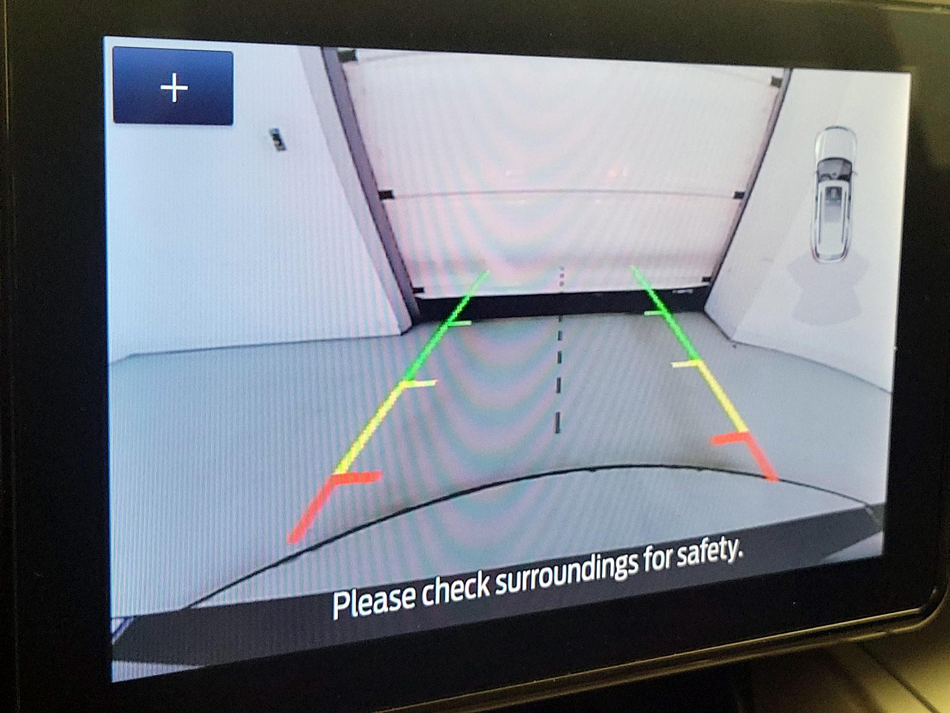 Thumbnail: 2022 Ford Explorer - 14