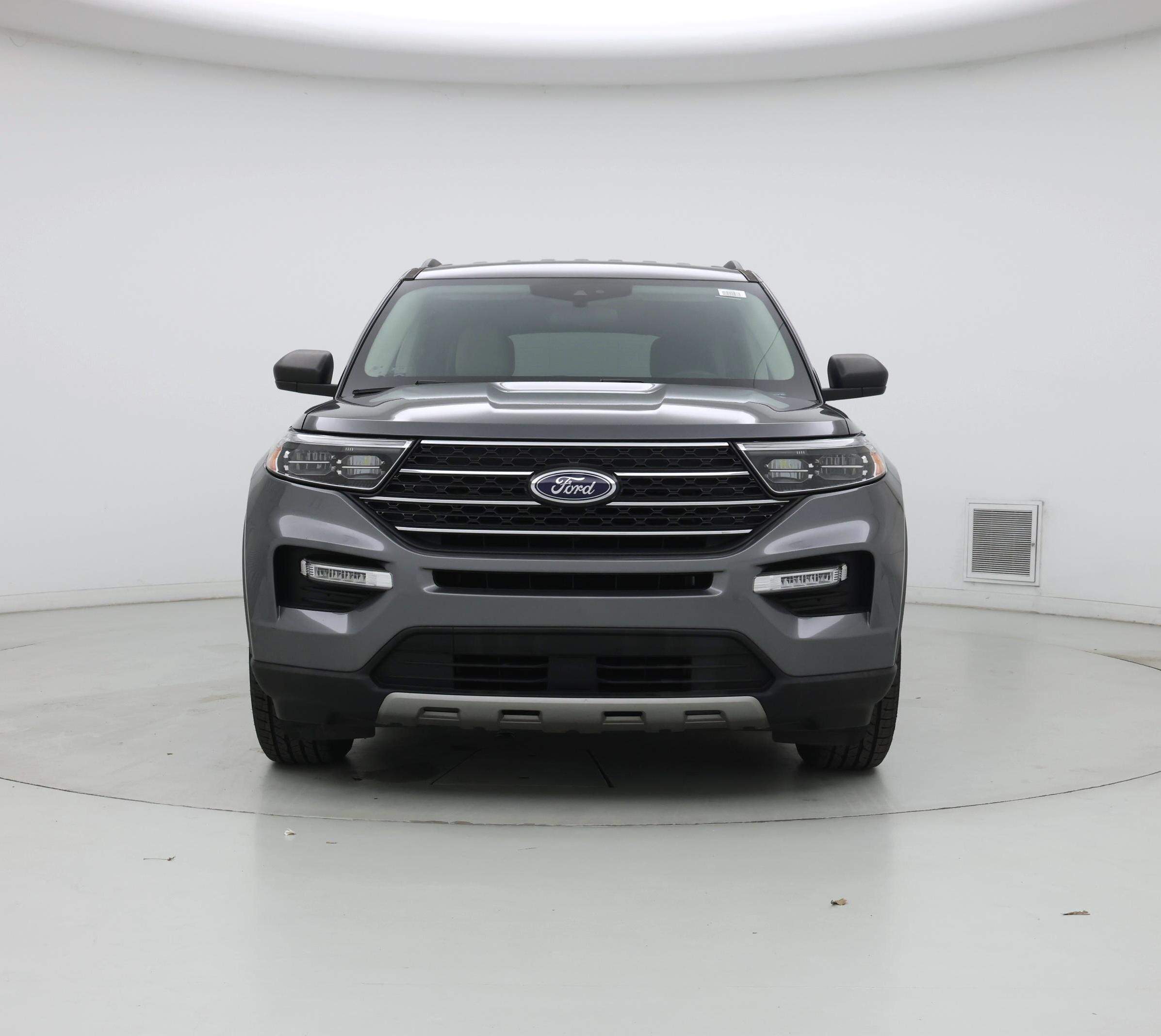 Thumbnail: 2022 Ford Explorer - 5
