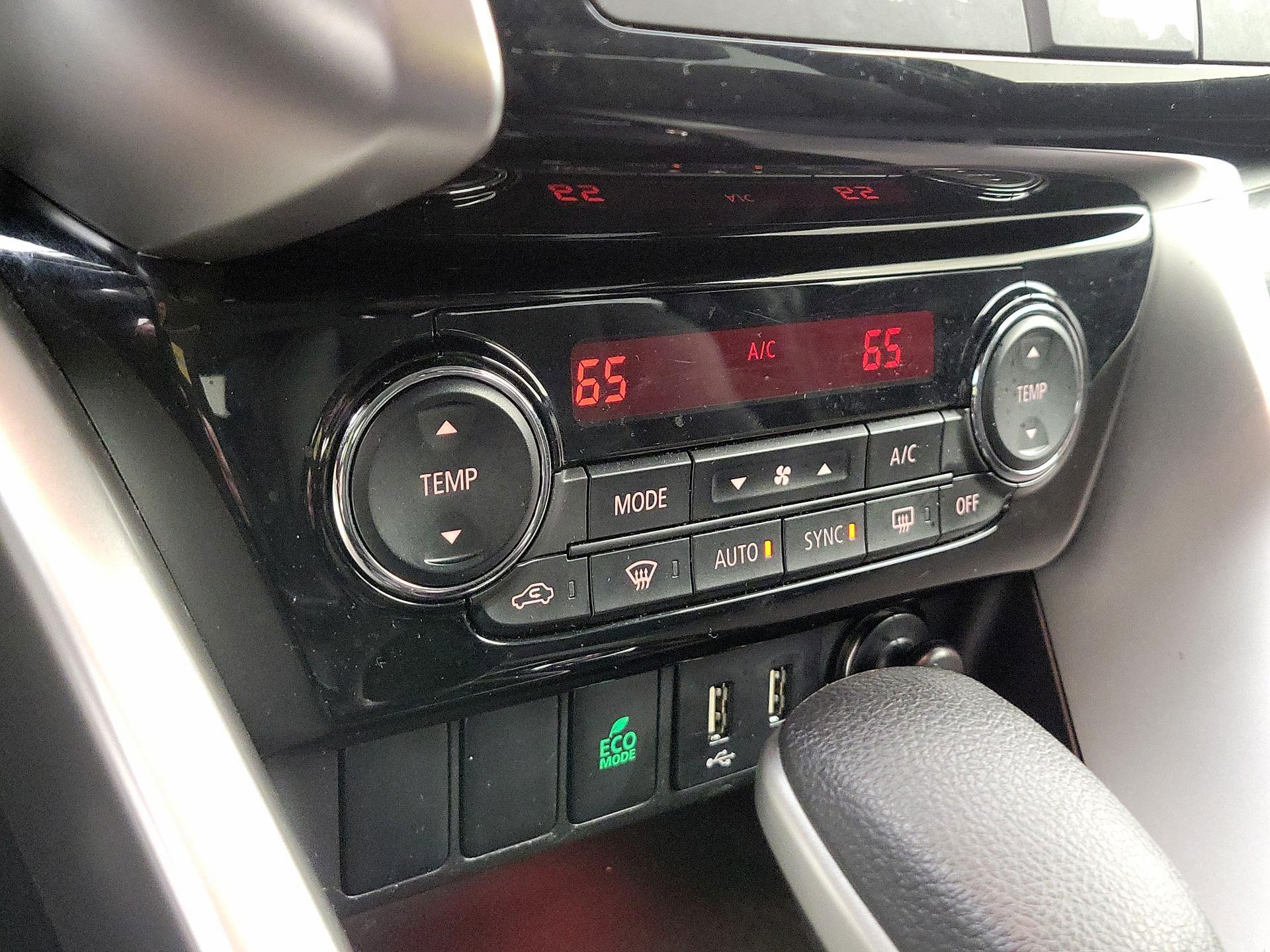 Thumbnail: 2023 Mitsubishi Eclipse Cross - 17