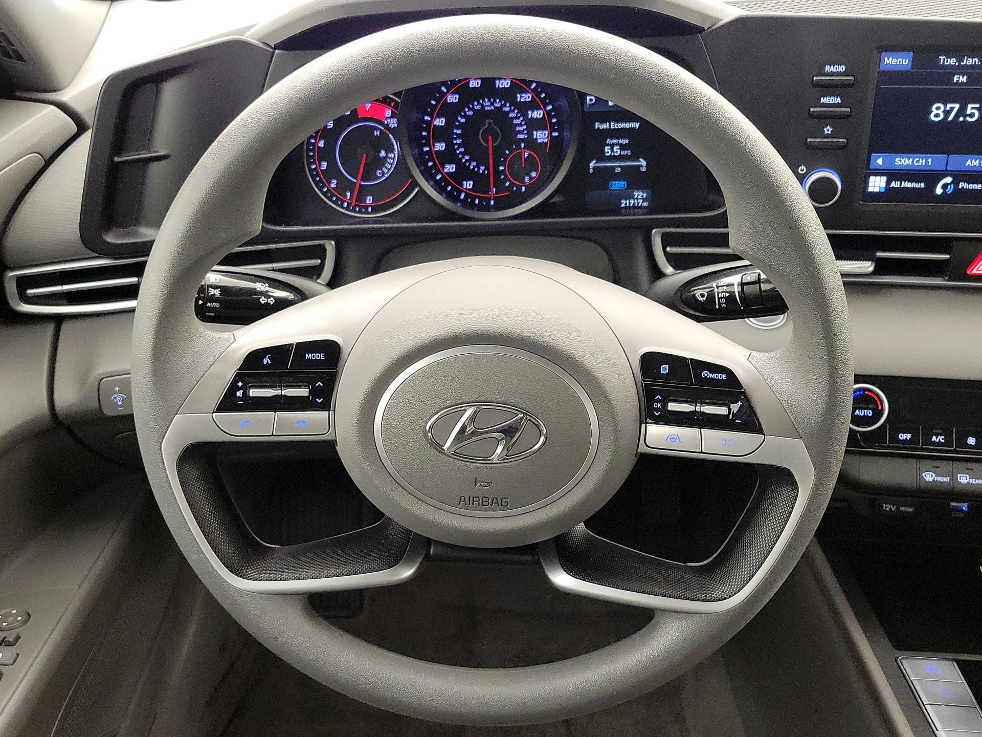 Thumbnail: 2023 Hyundai Elantra - 10