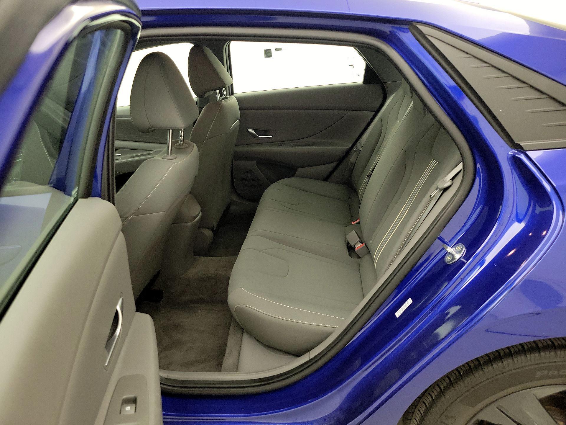 Thumbnail: 2023 Hyundai Elantra - 19