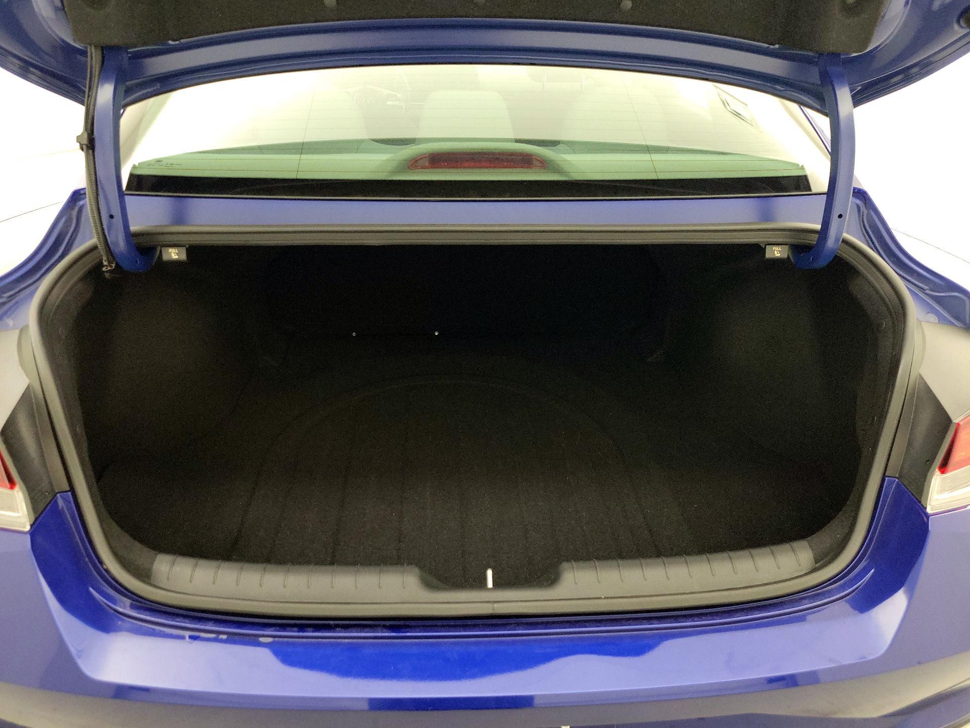 Thumbnail: 2023 Hyundai Elantra - 20