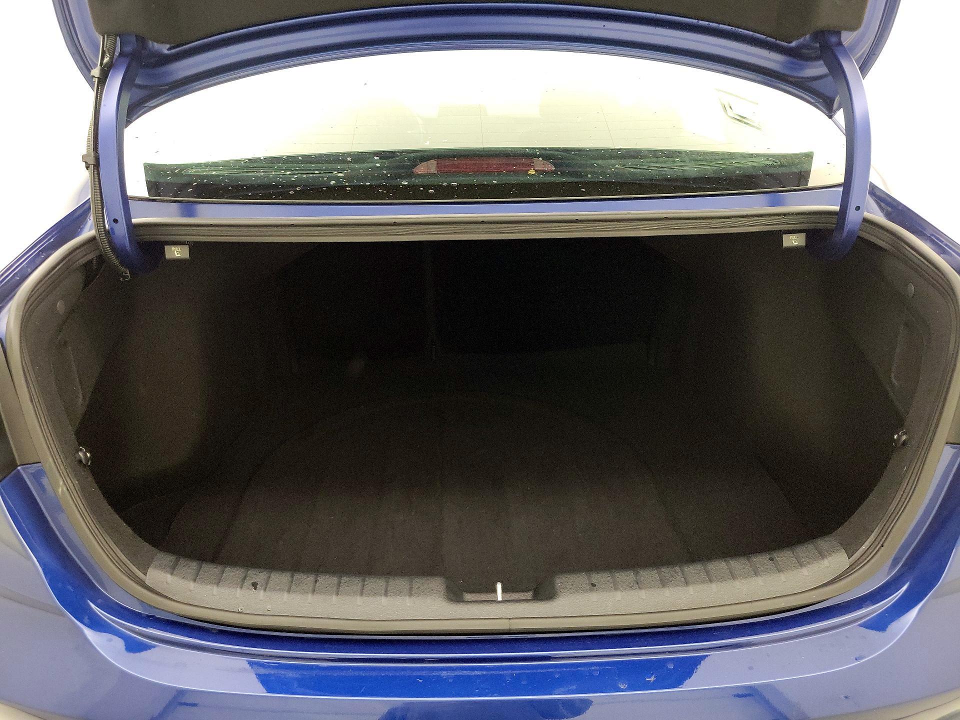 Thumbnail: 2023 Kia Forte - 20