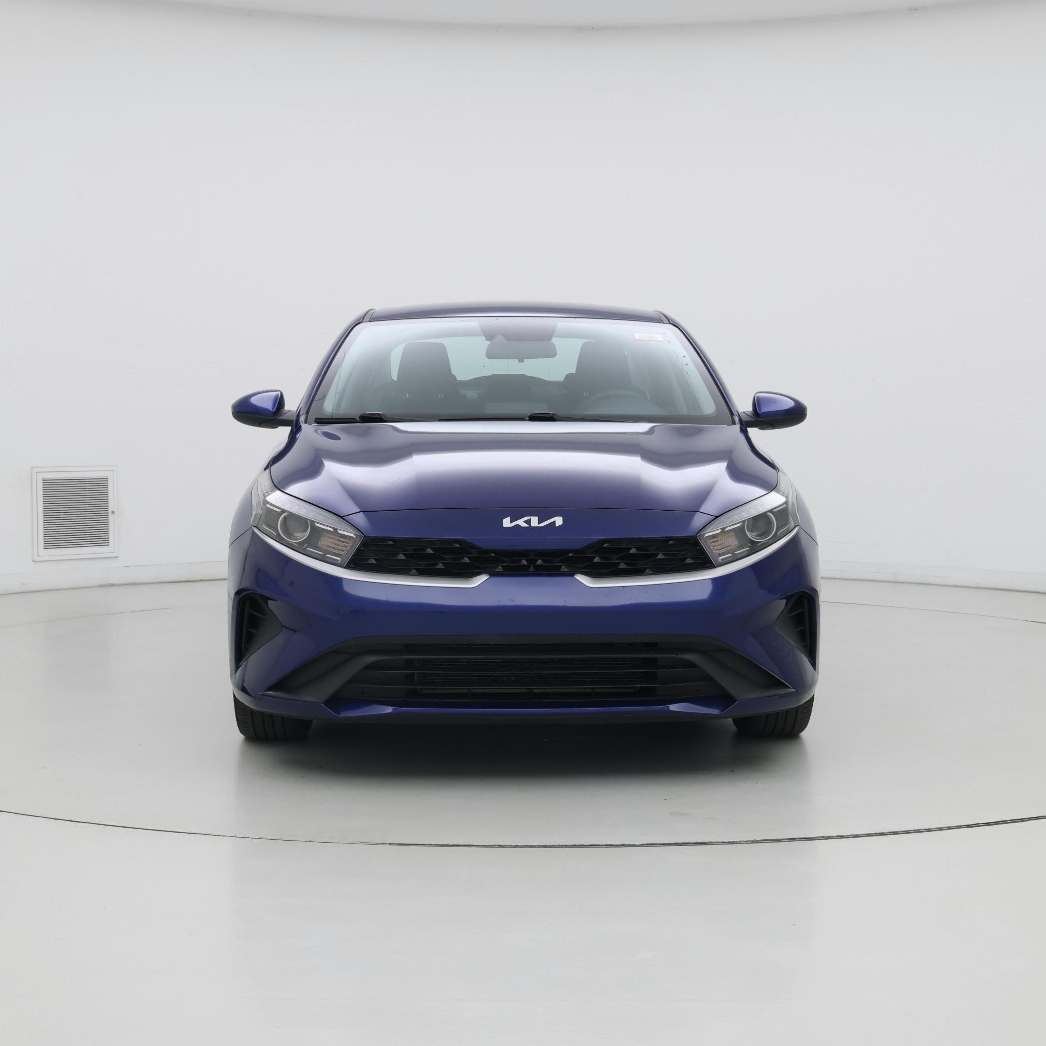 Thumbnail: 2023 Kia Forte - 5