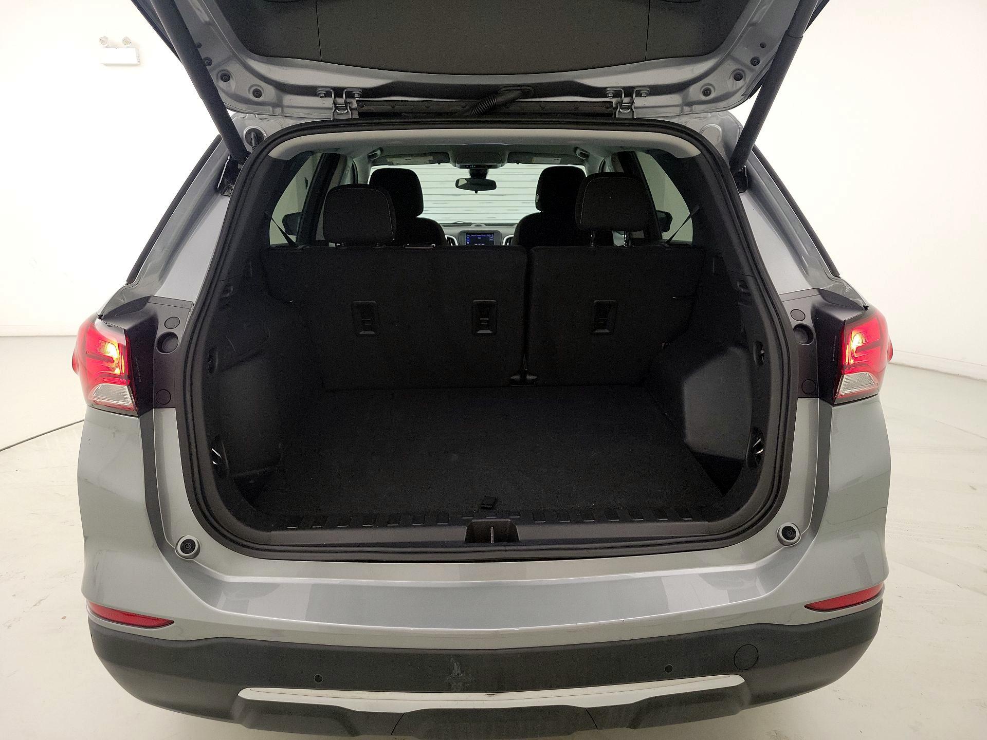 Thumbnail: 2023 Chevrolet Equinox - 20