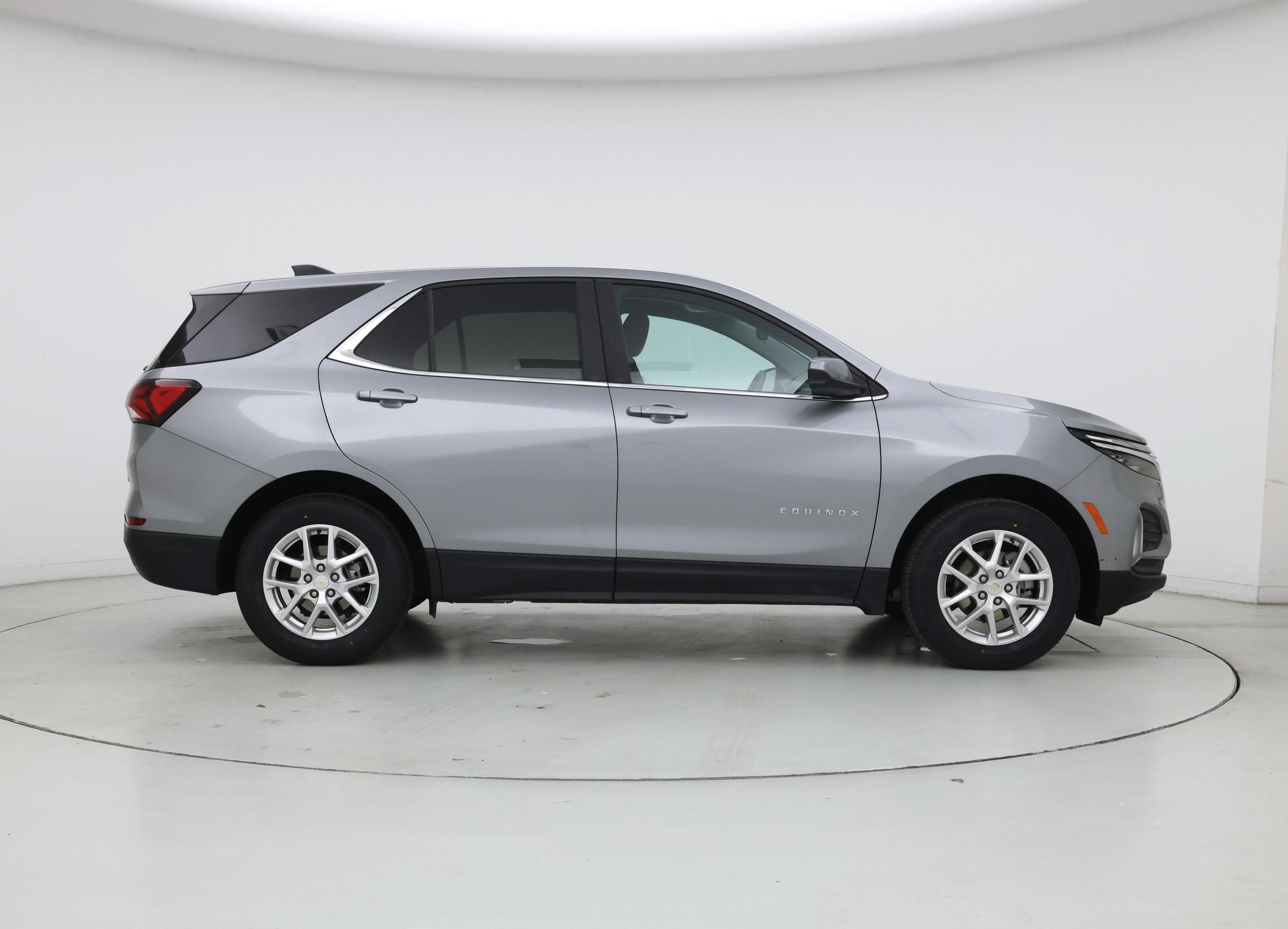 Thumbnail: 2023 Chevrolet Equinox - 7