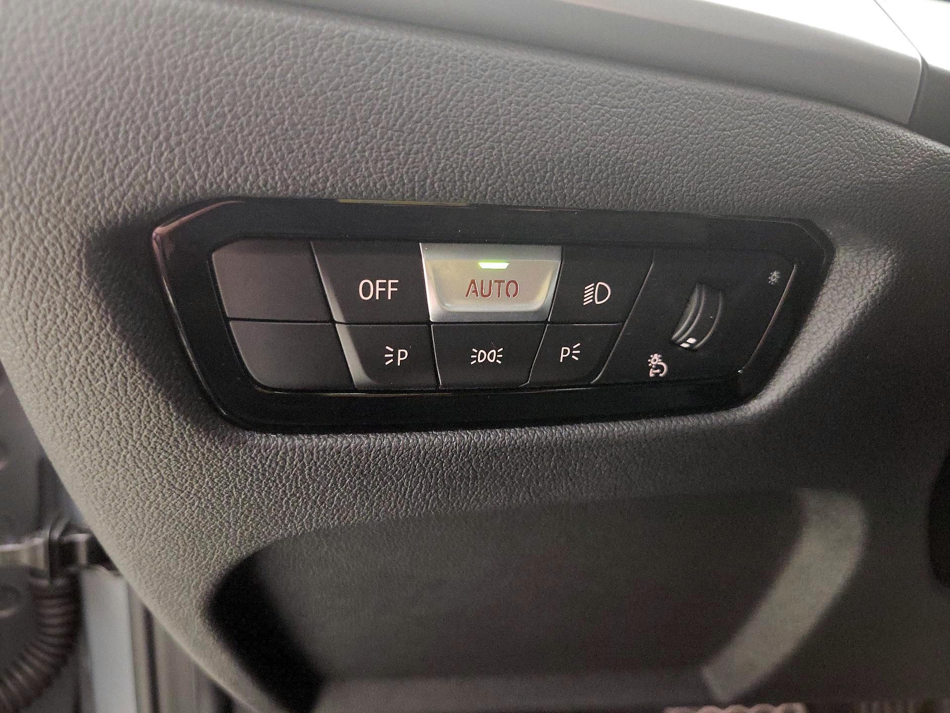 Thumbnail: 2025 BMW 4 Series - 13