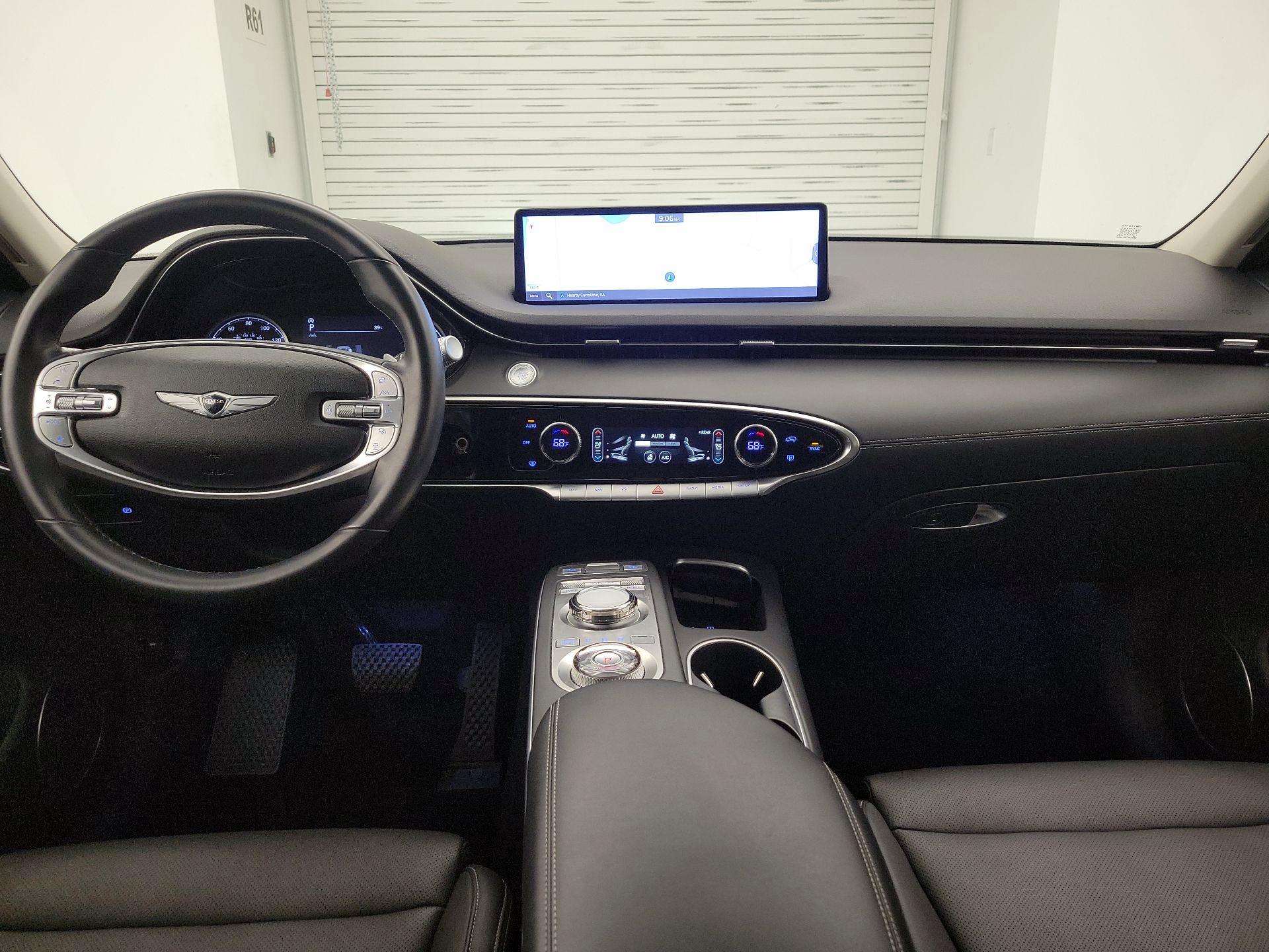 Thumbnail: 2023 Genesis GV70 - 9