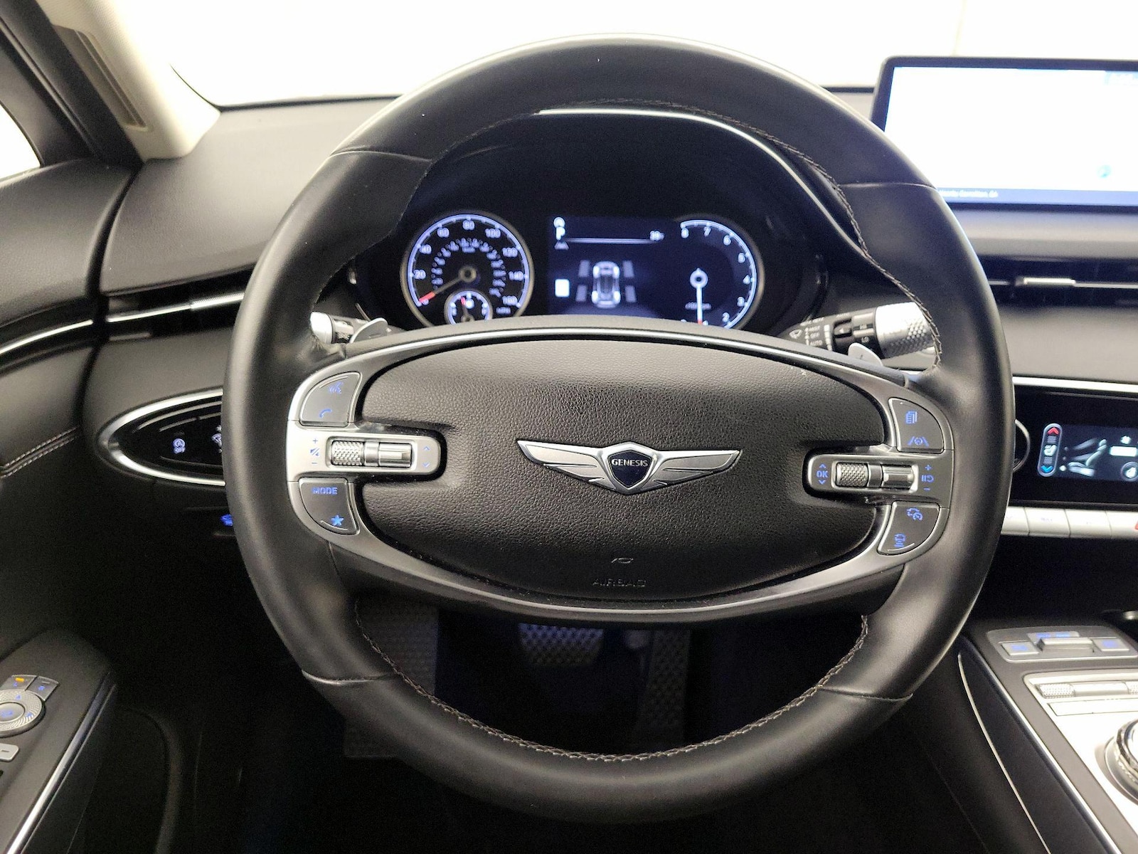 2023 GENESIS GV70 Standard - Photo 11