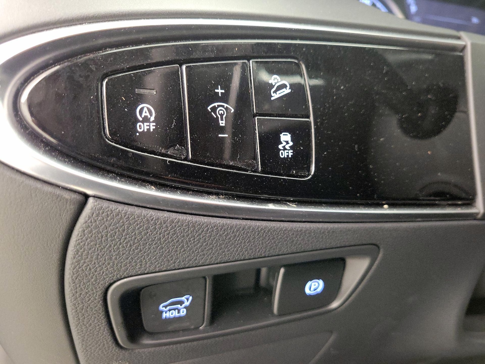 2023 GENESIS GV70 Standard - Photo 14