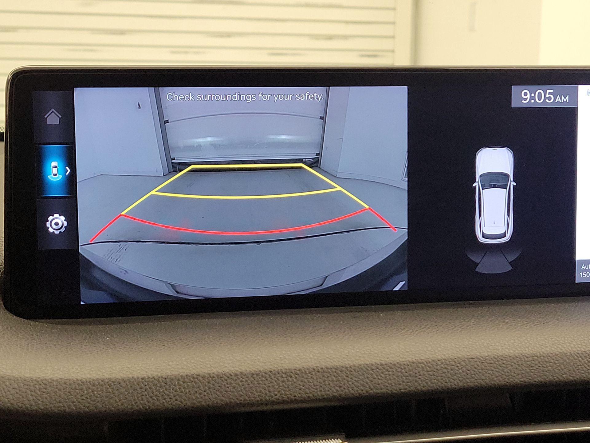 Thumbnail: 2023 Genesis GV70 - 15