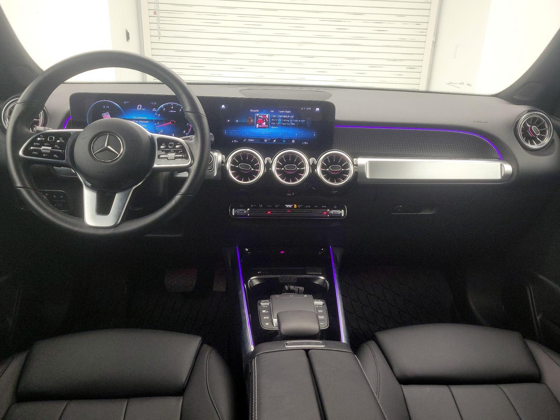 Thumbnail: 2023 Mercedes-Benz GLB - 9