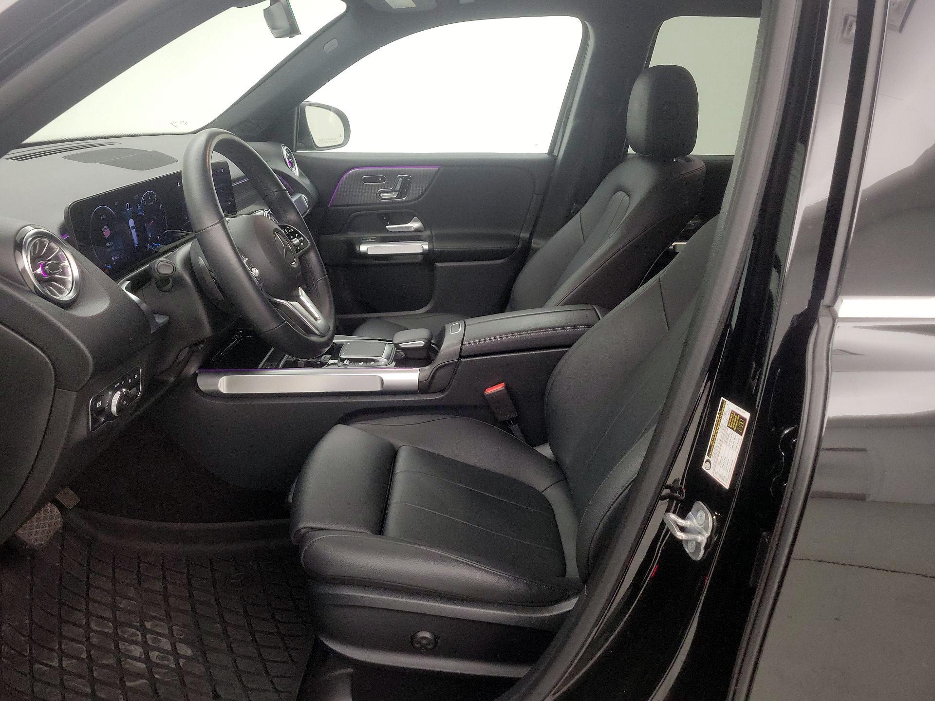 Thumbnail: 2023 Mercedes-Benz GLB - 11