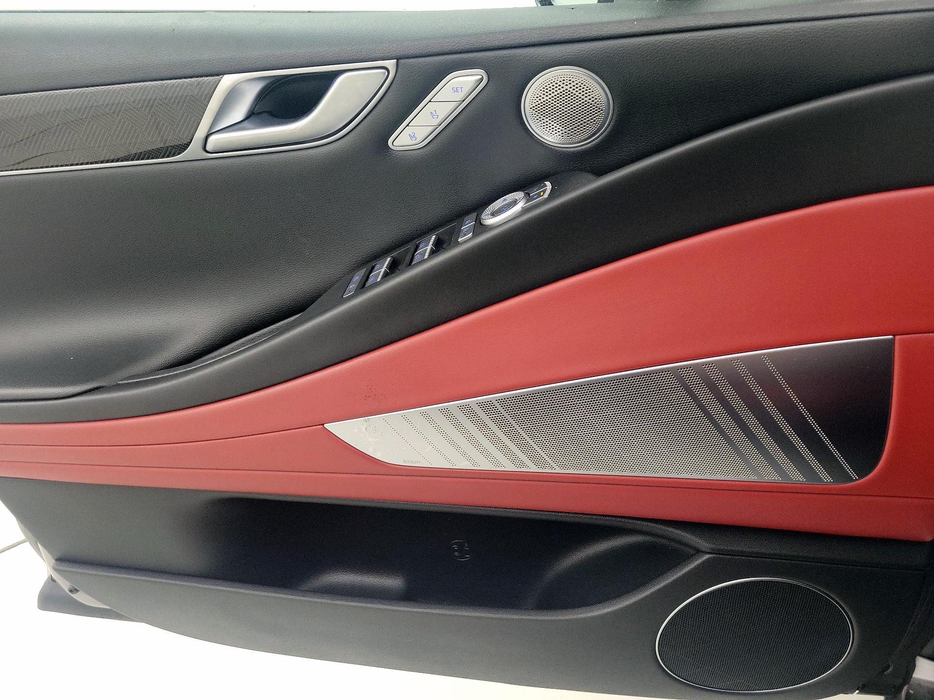 Thumbnail: 2024 Genesis G80 - 12