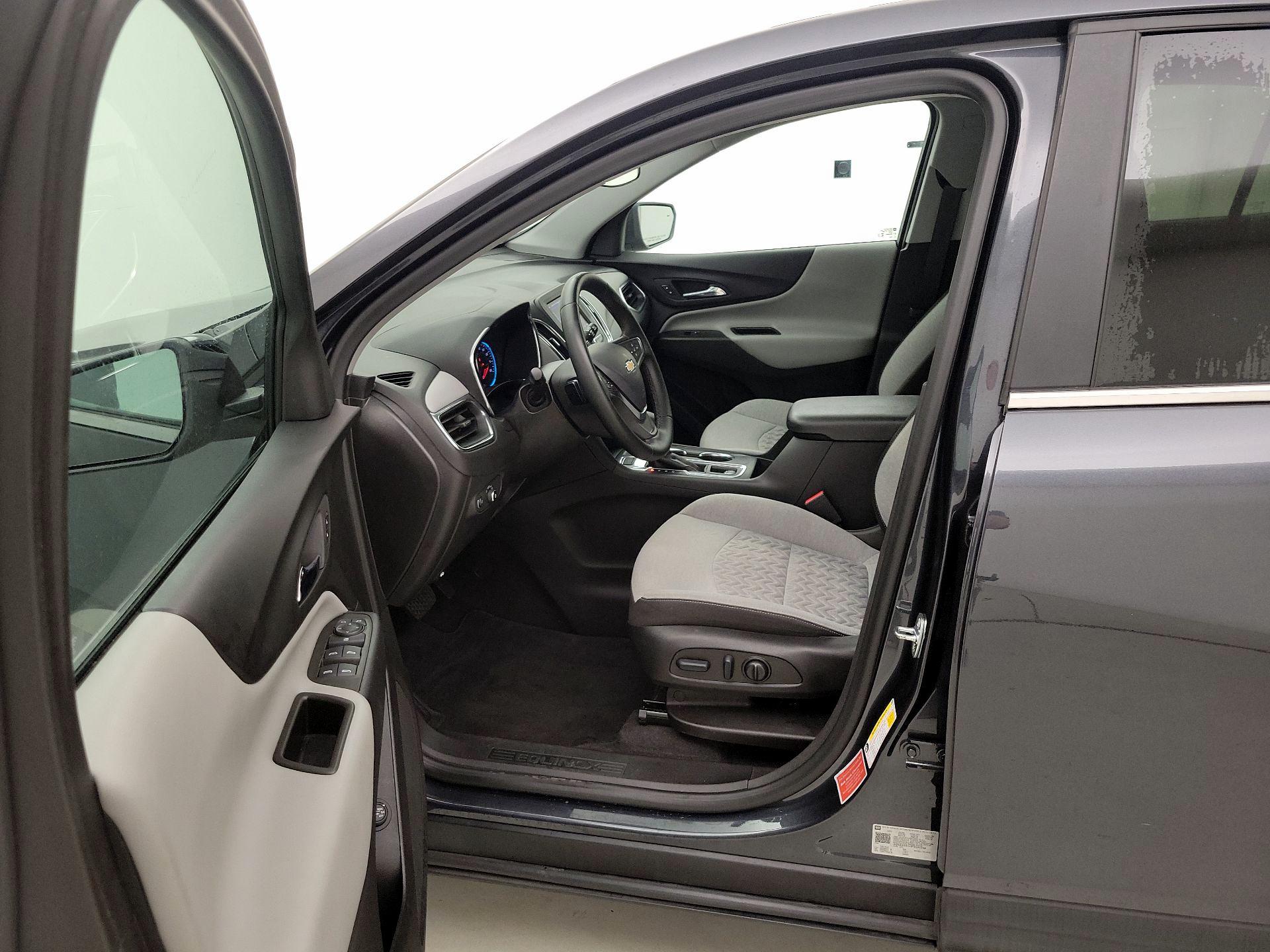 Thumbnail: 2023 Chevrolet Equinox - 11