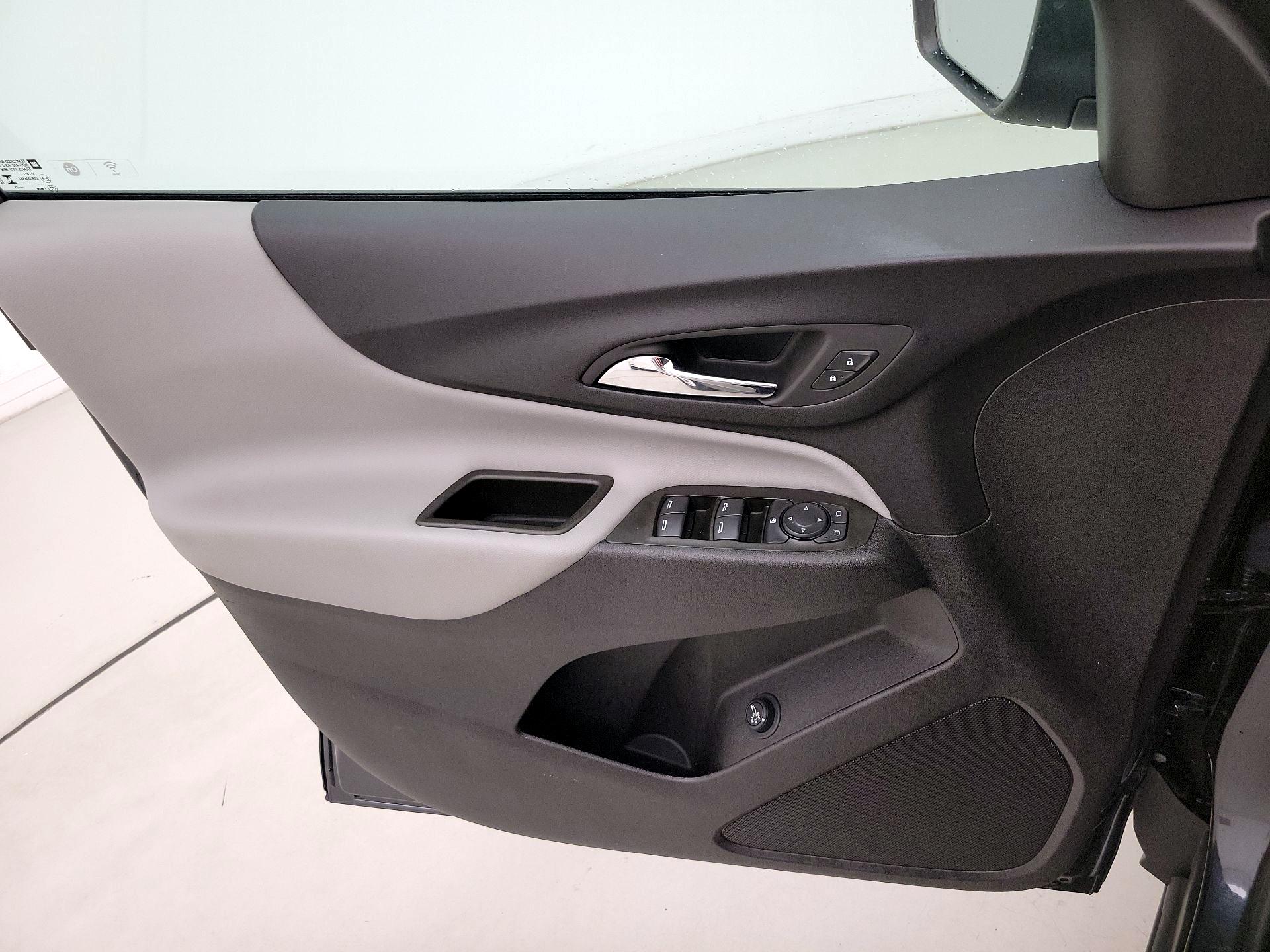 Thumbnail: 2023 Chevrolet Equinox - 12