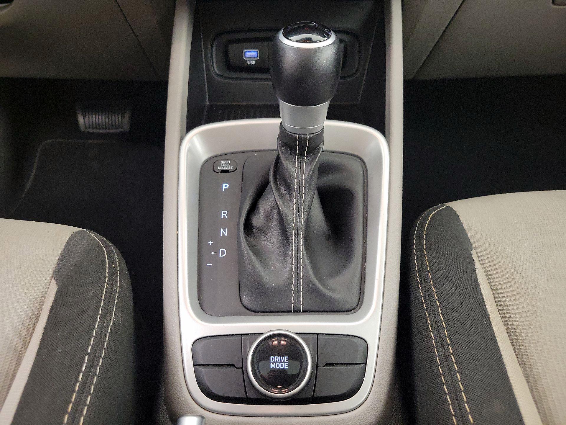 Thumbnail: 2025 Hyundai Venue - 17