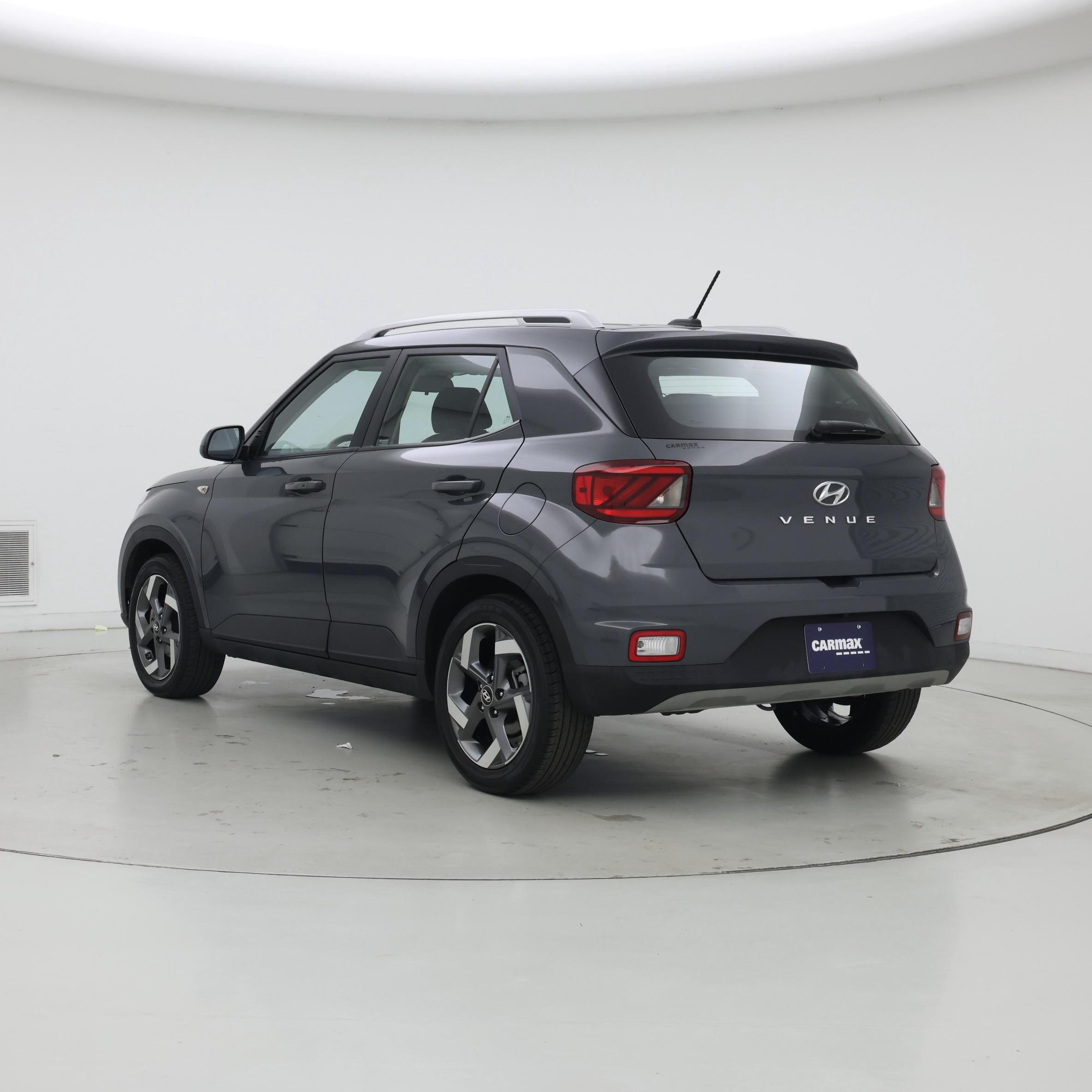 Thumbnail: 2025 Hyundai Venue - 2