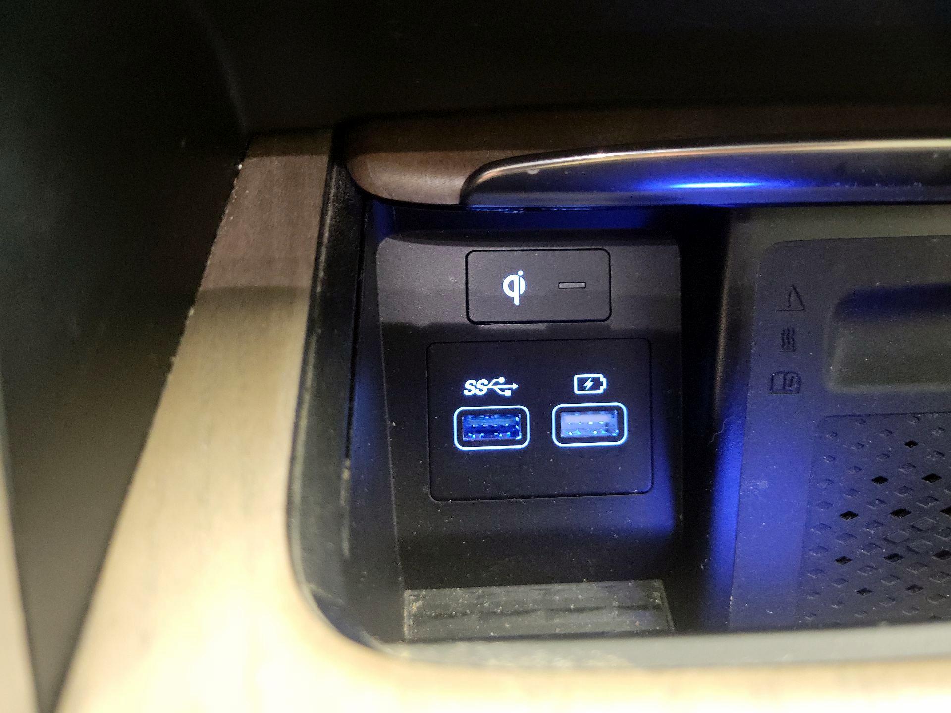 Thumbnail: 2023 Genesis GV80 - 19