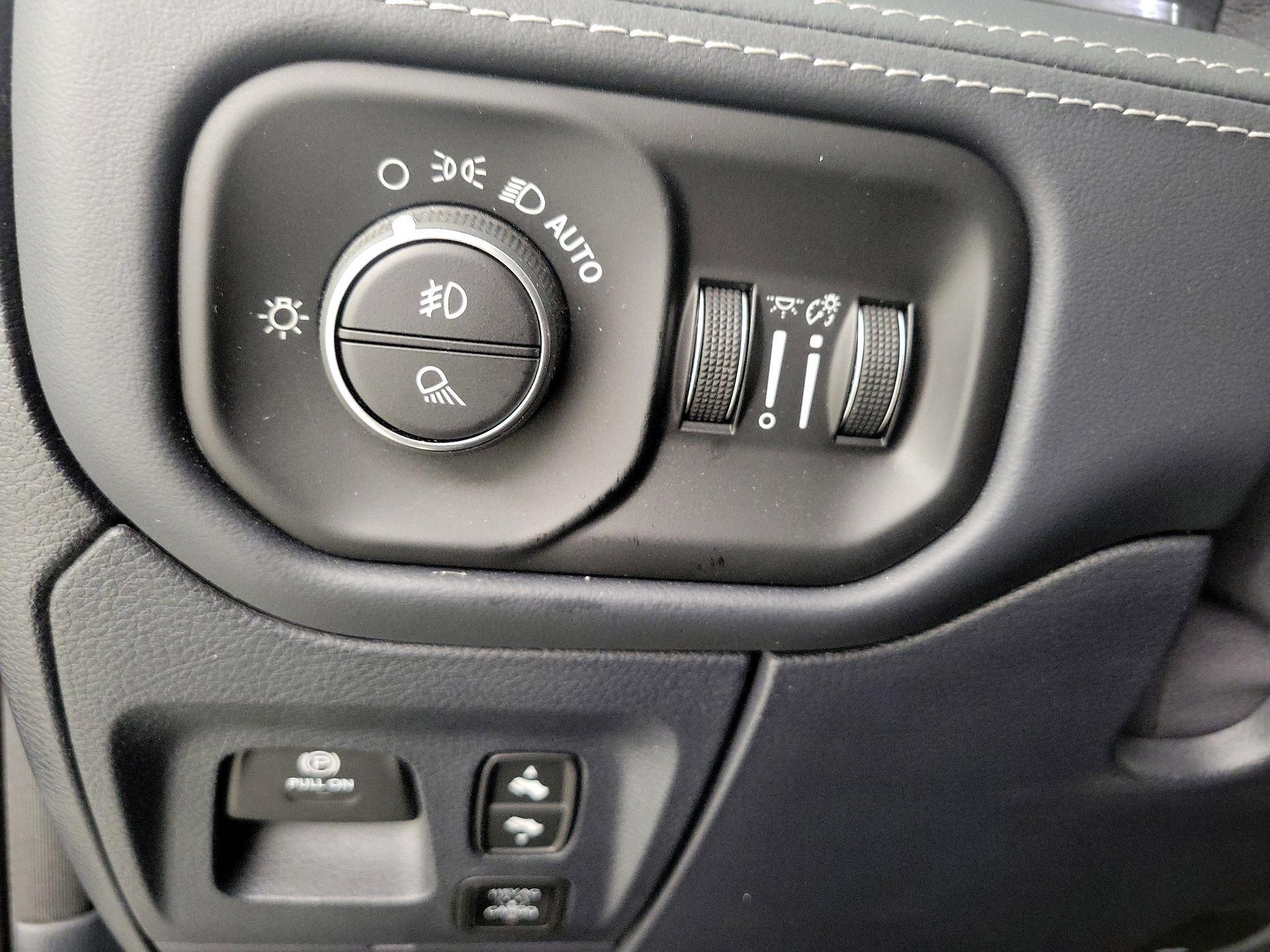 Thumbnail: 2022 RAM 1500 - 13