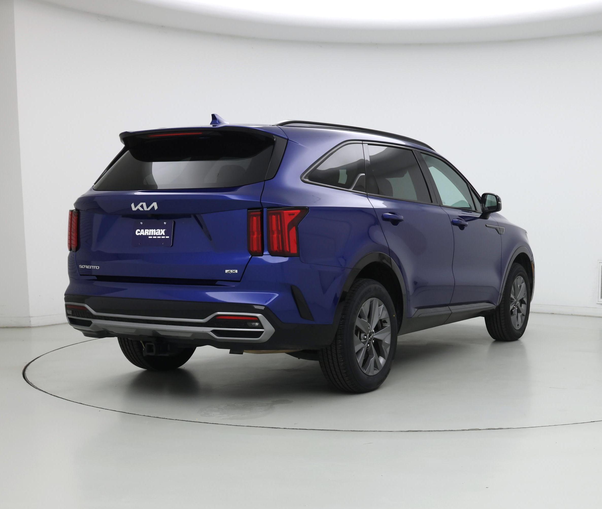 Thumbnail: 2023 Kia Sorento - 8