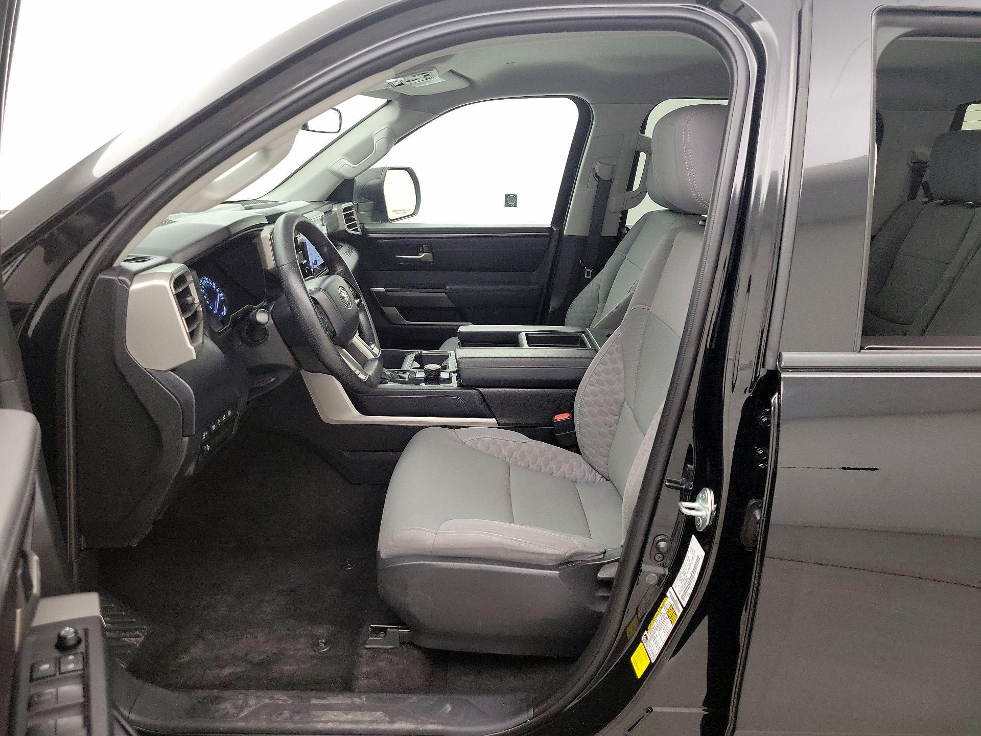 Thumbnail: 2023 Toyota Tundra - 11